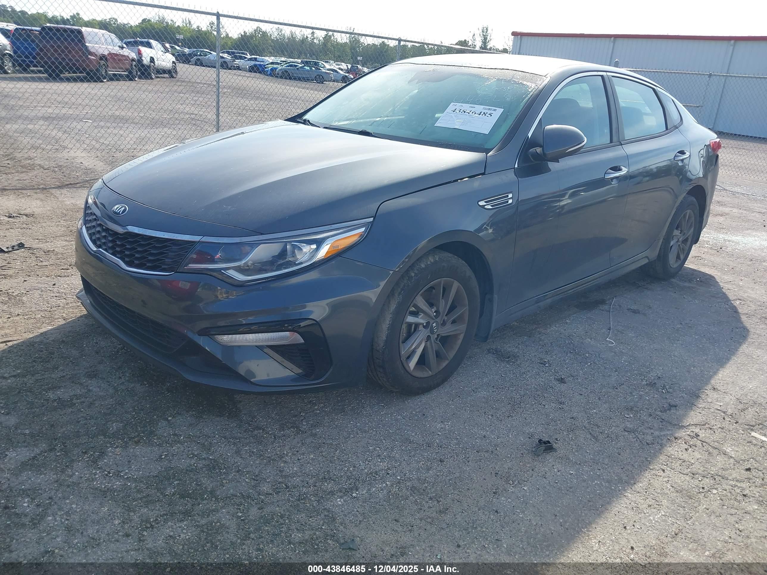 KIA OPTIMA image 2