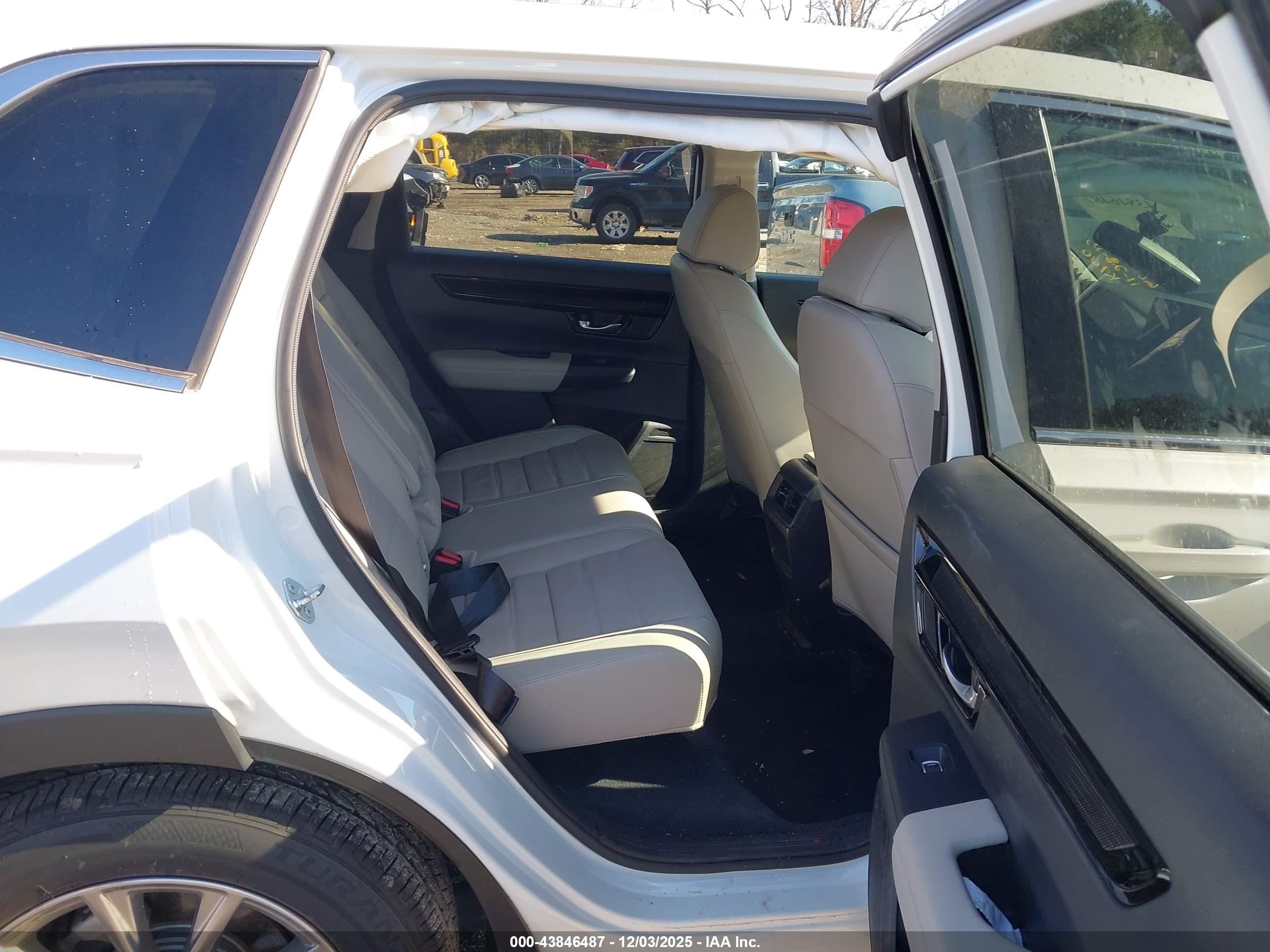 HONDA CR-V image 8