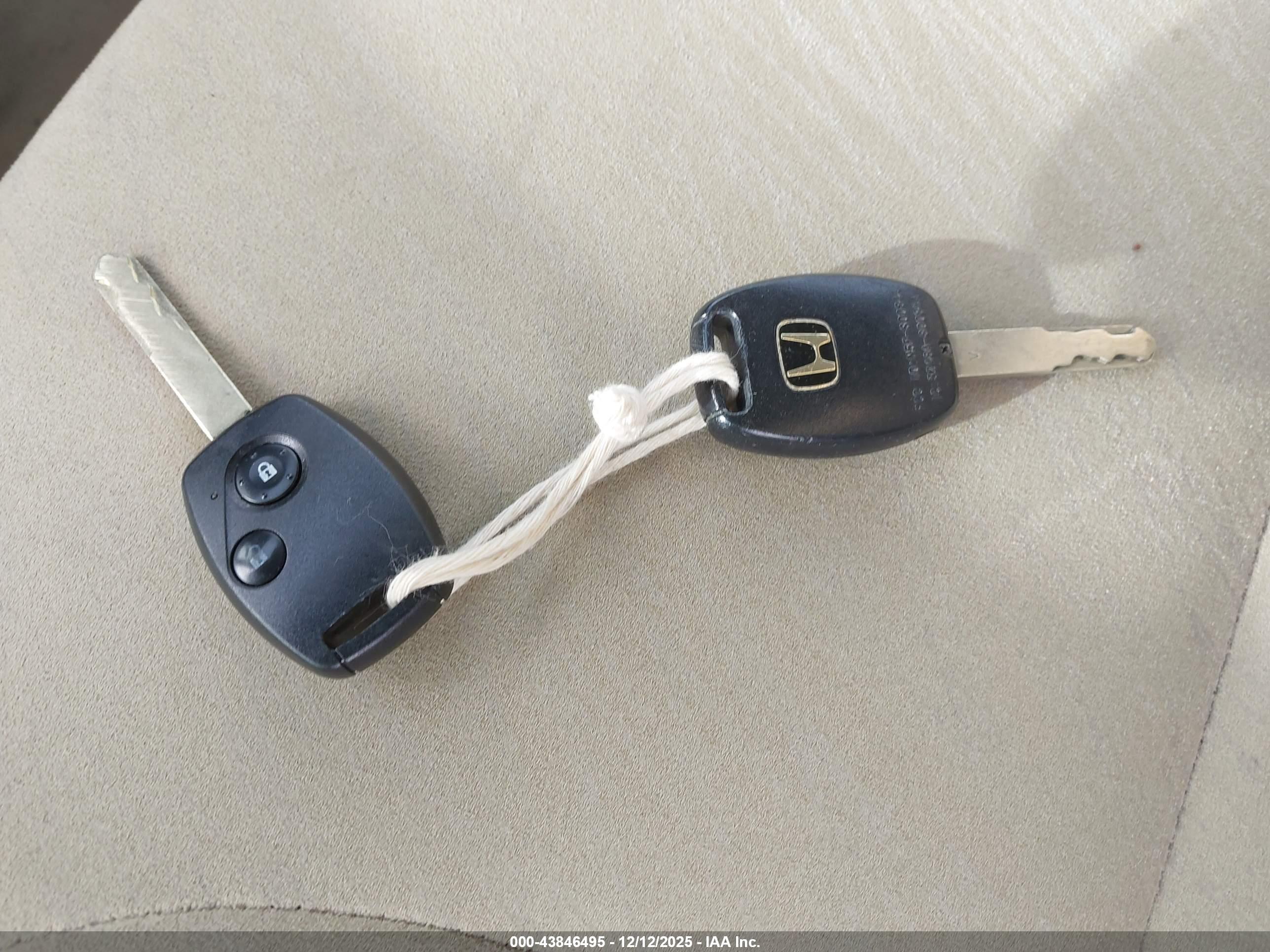 HONDA CIVIC image 11