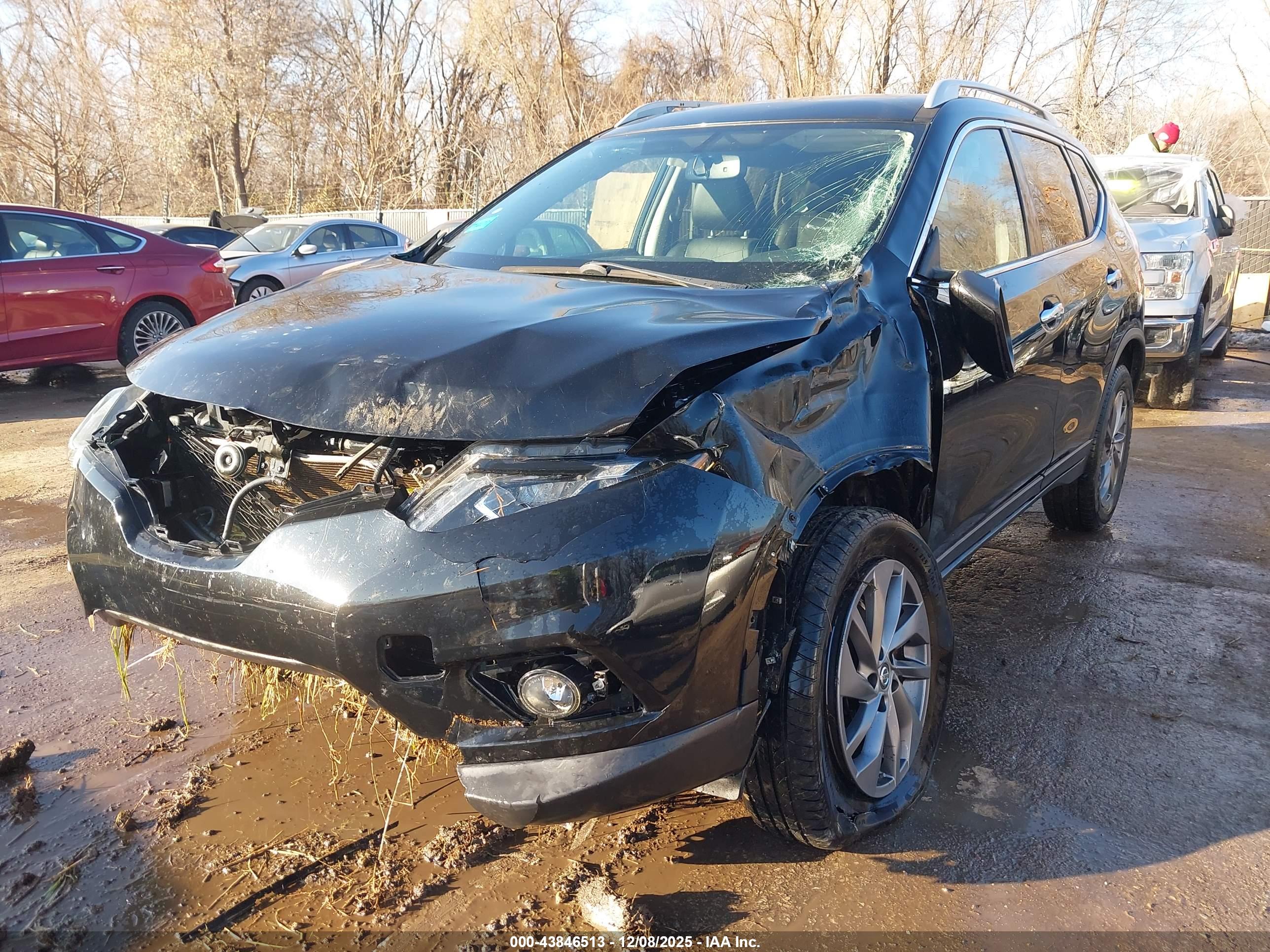 NISSAN ROGUE image 2