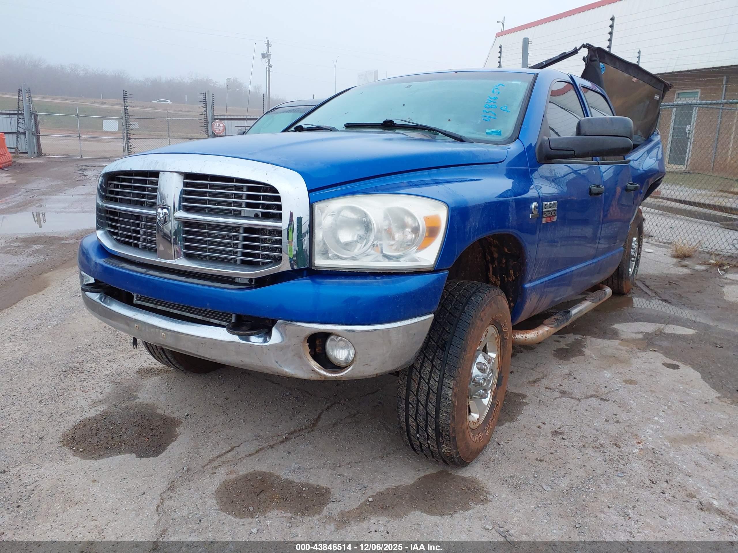 DODGE RAM image 2