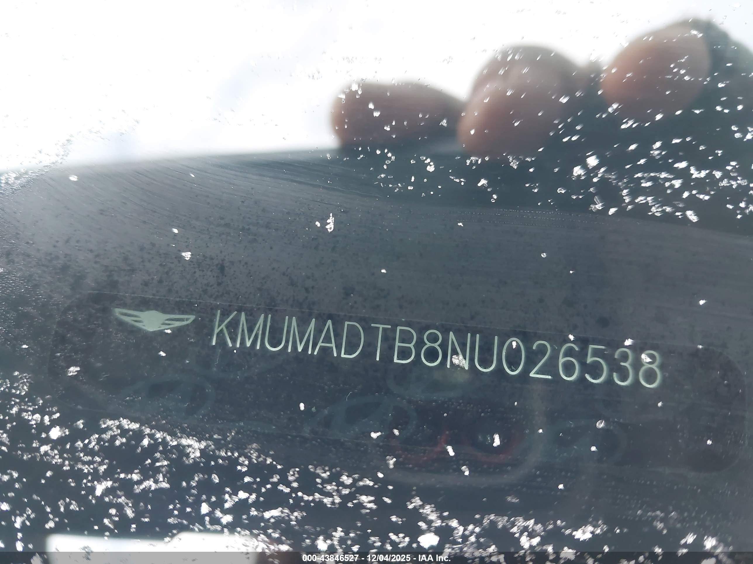 GENESIS GV70 image 9