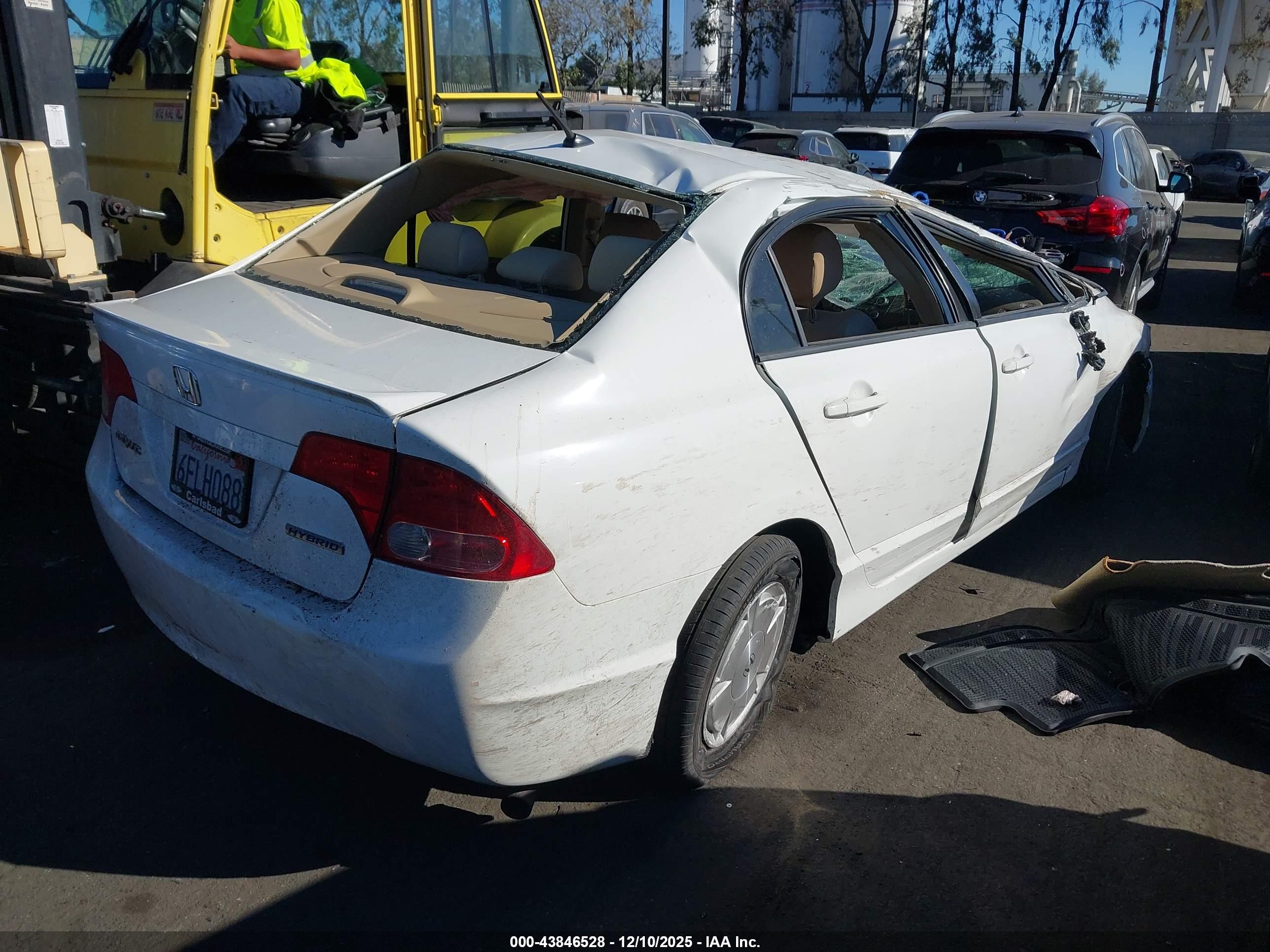 HONDA CIVIC image 4