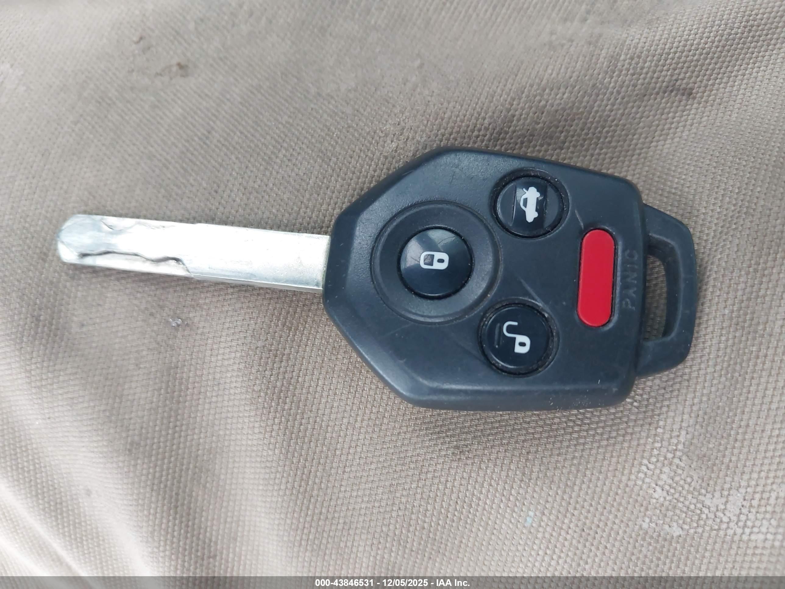 SUBARU OUTBACK image 11