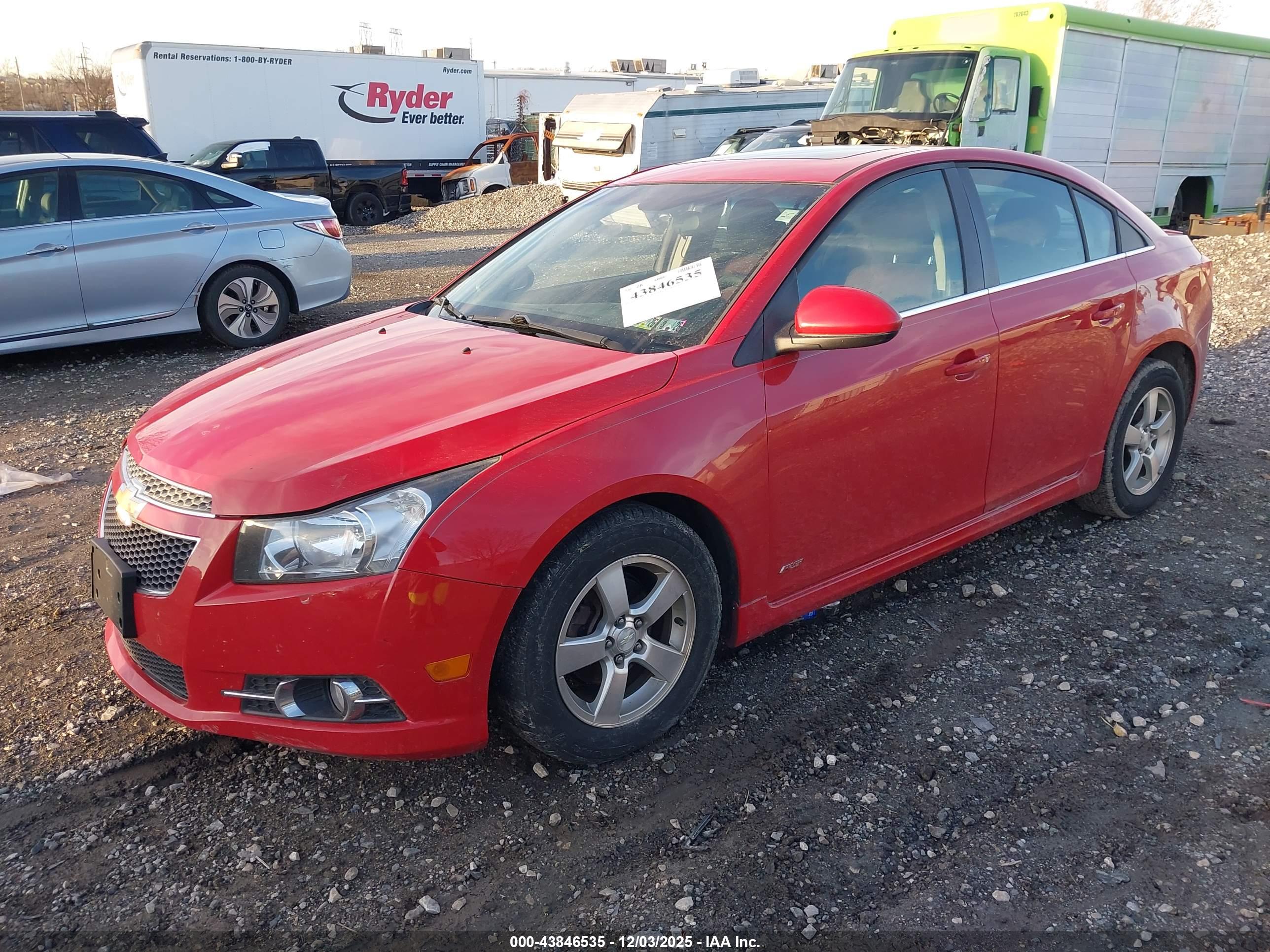 CHEVROLET CRUZE image 2