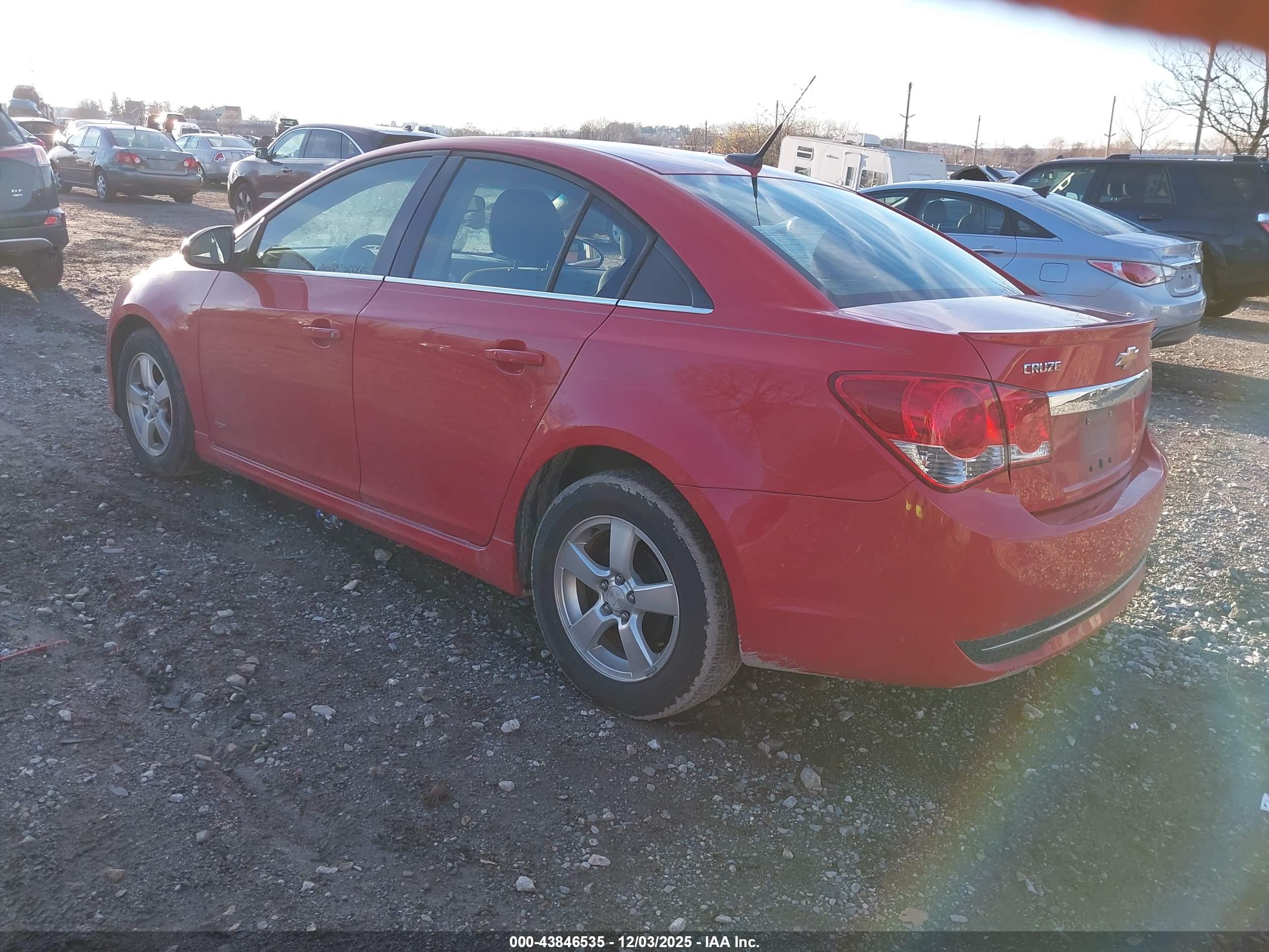 CHEVROLET CRUZE image 3