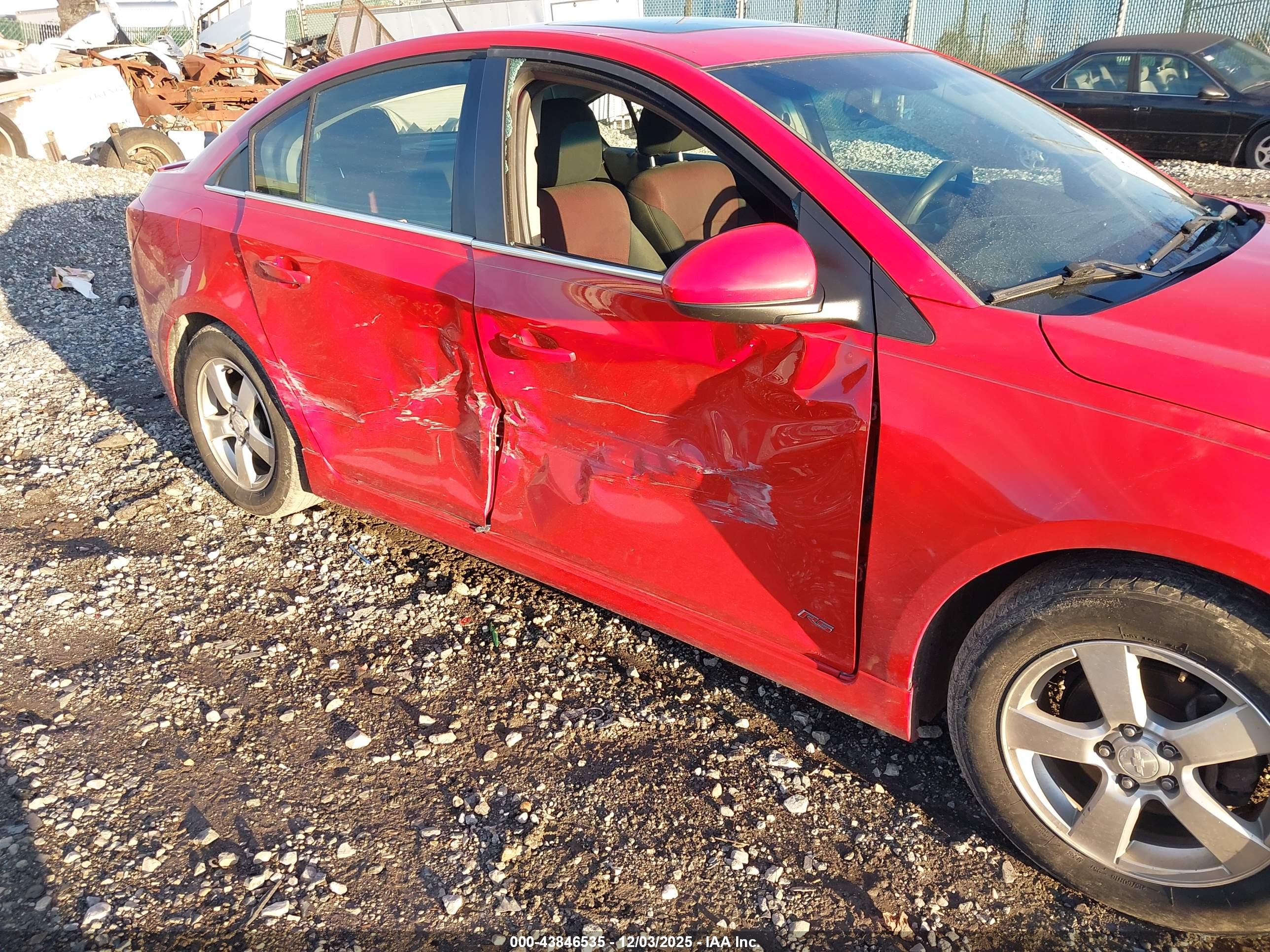 CHEVROLET CRUZE image 6