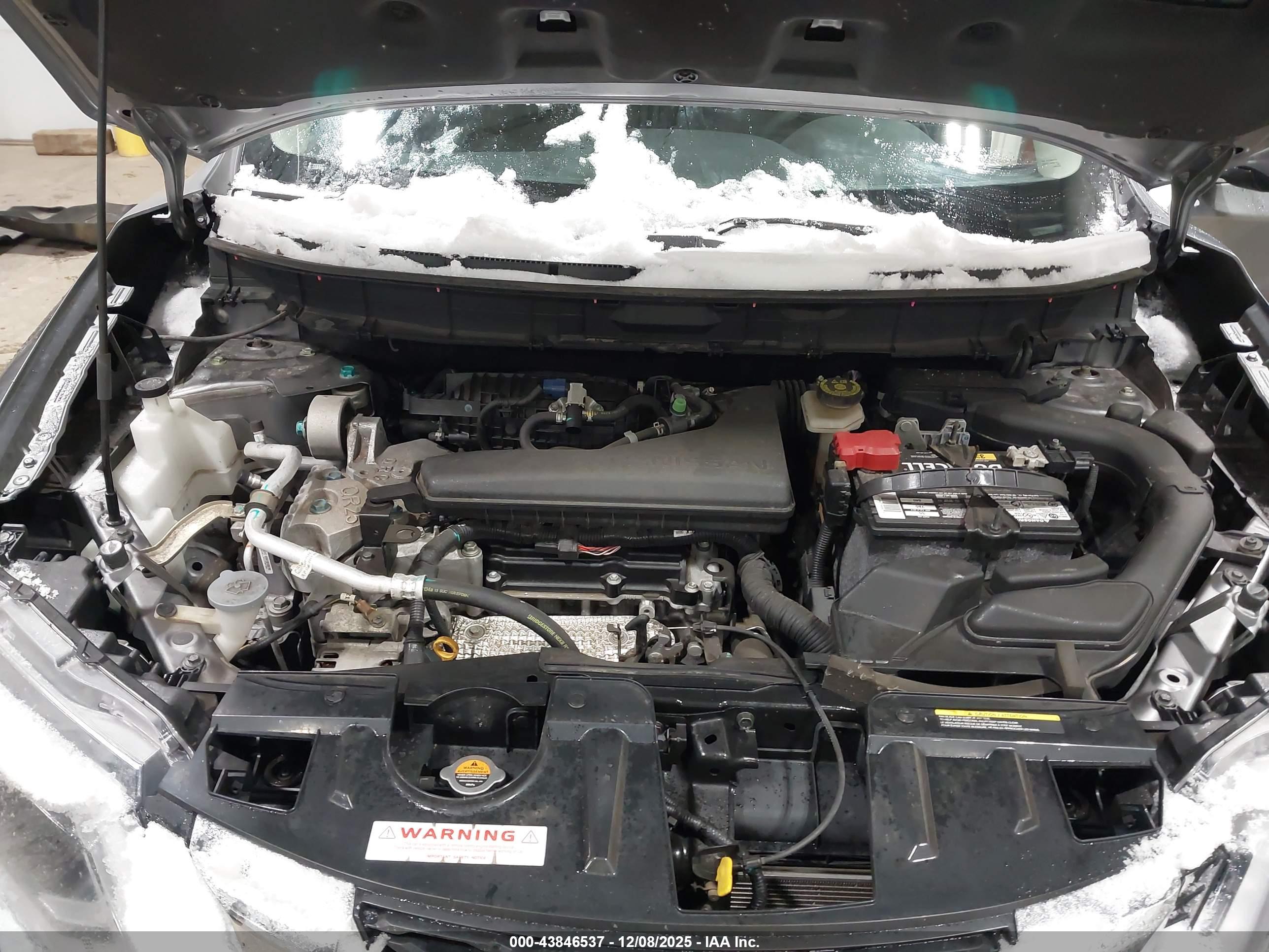 NISSAN ROGUE image 10