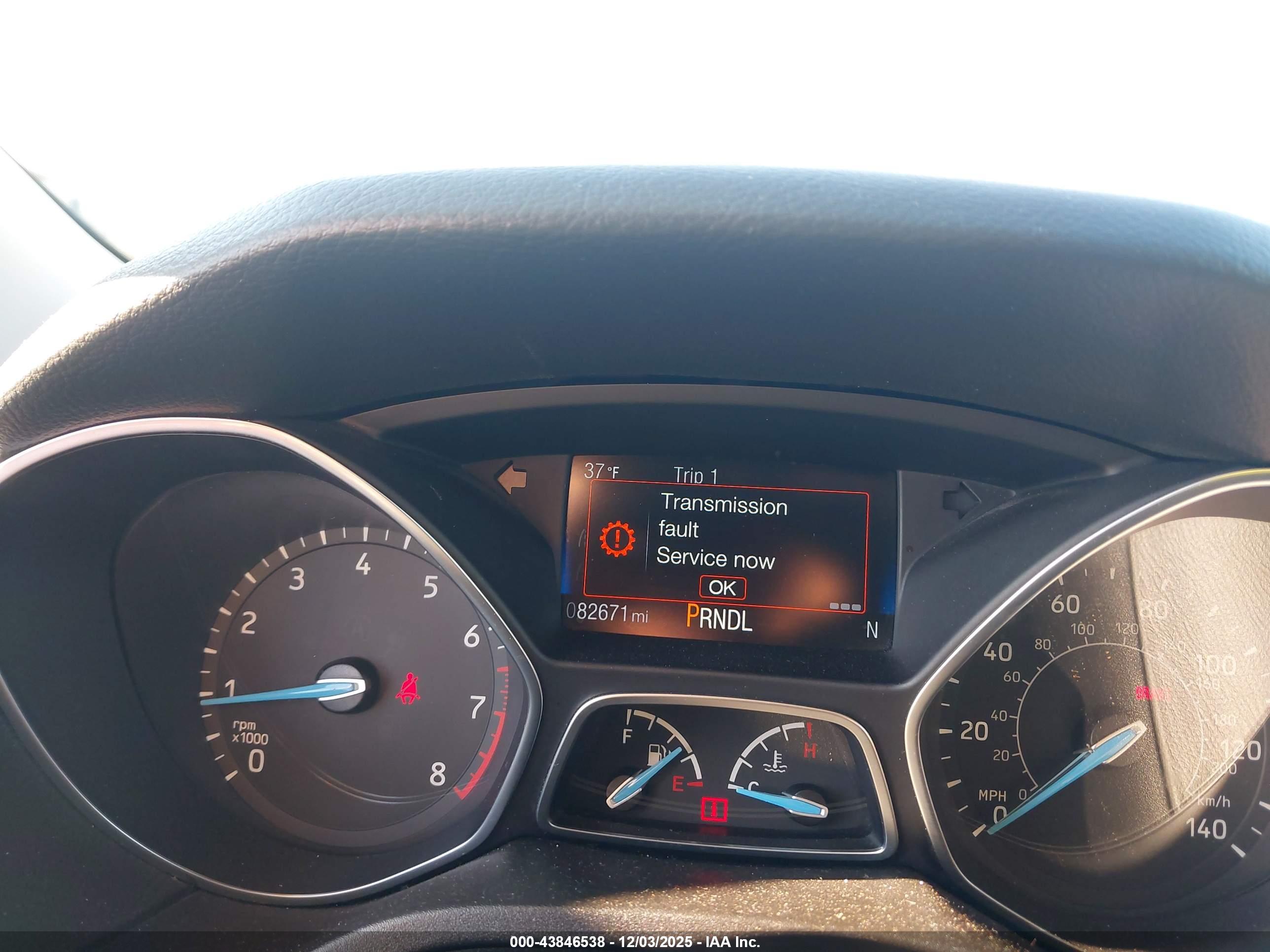 FORD FOCUS image 7