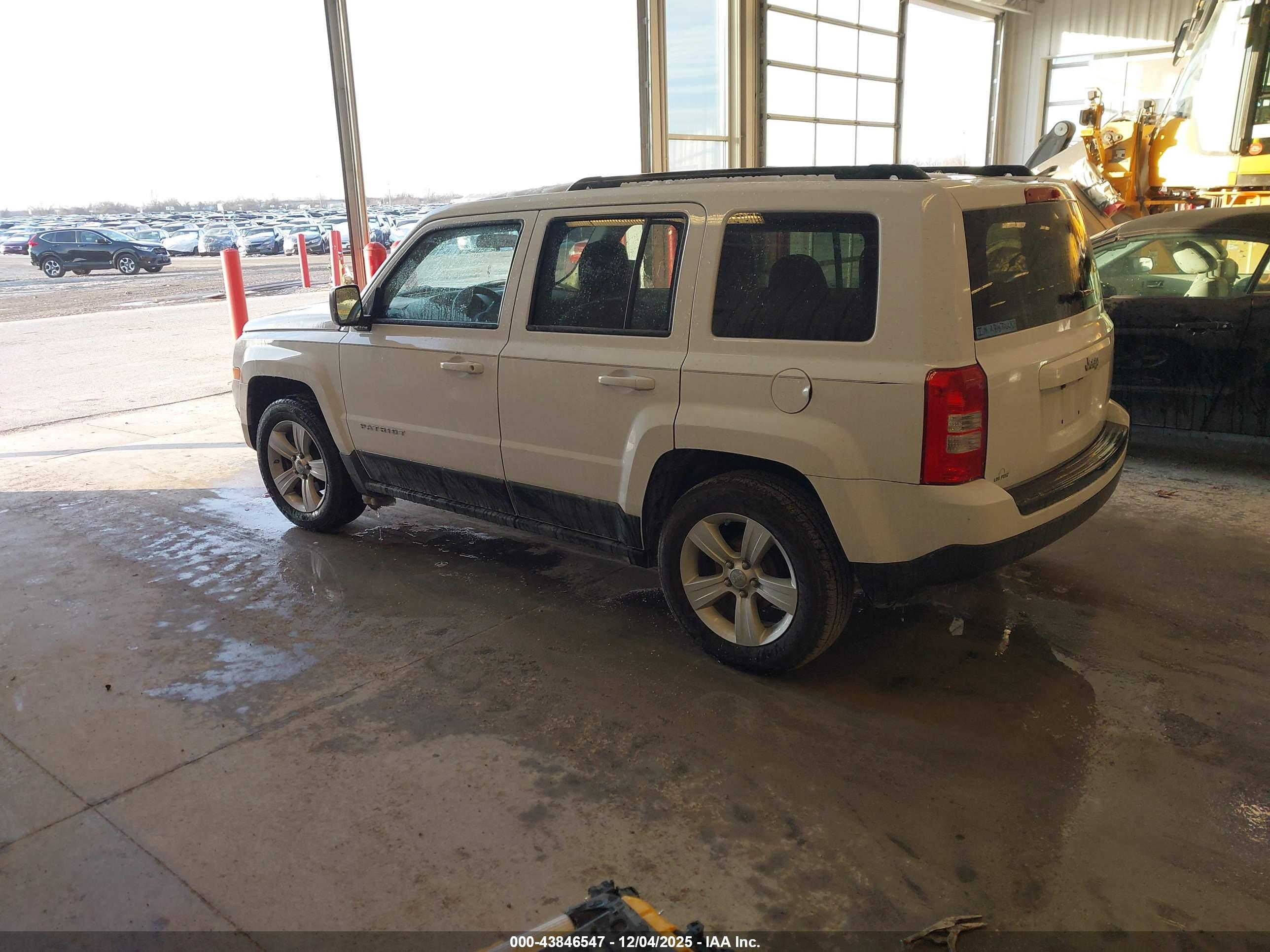 JEEP PATRIOT image 3