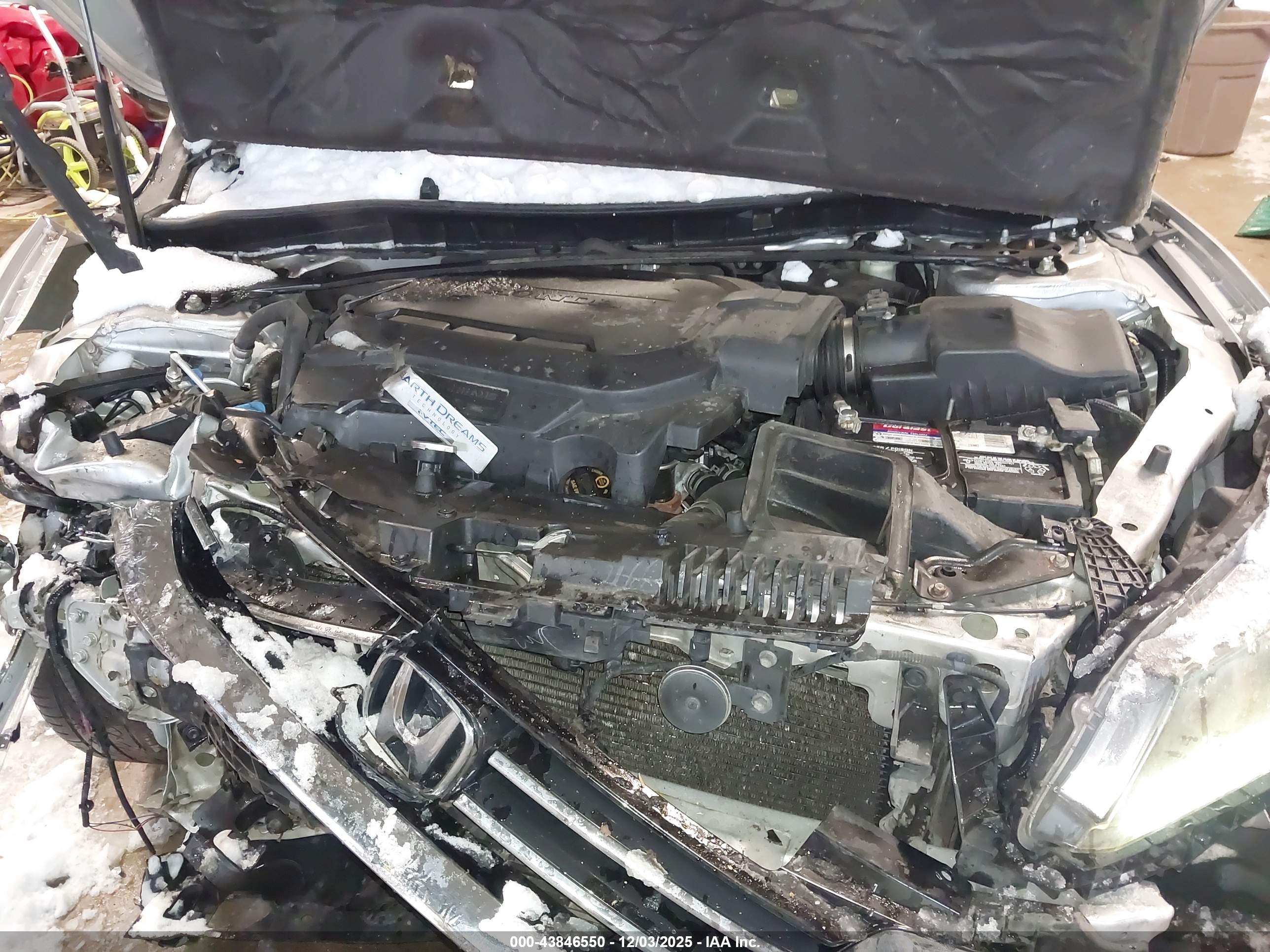 HONDA ACCORD image 10