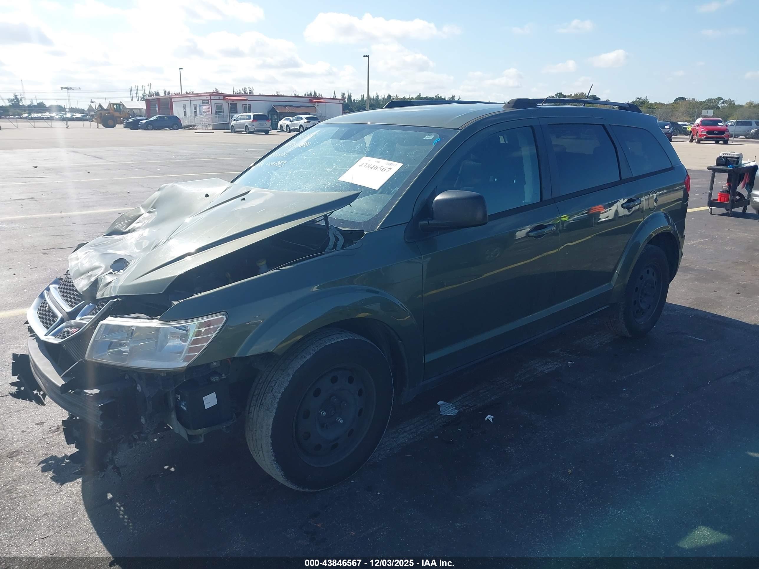 DODGE JOURNEY image 2