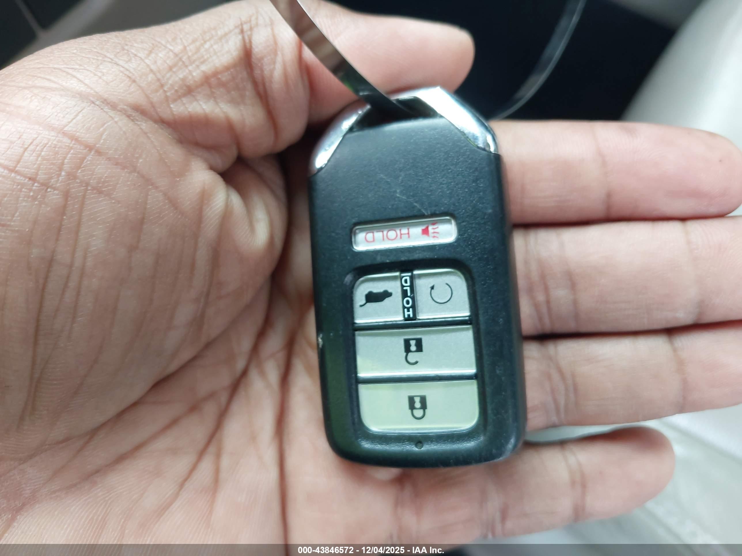 HONDA PILOT image 11