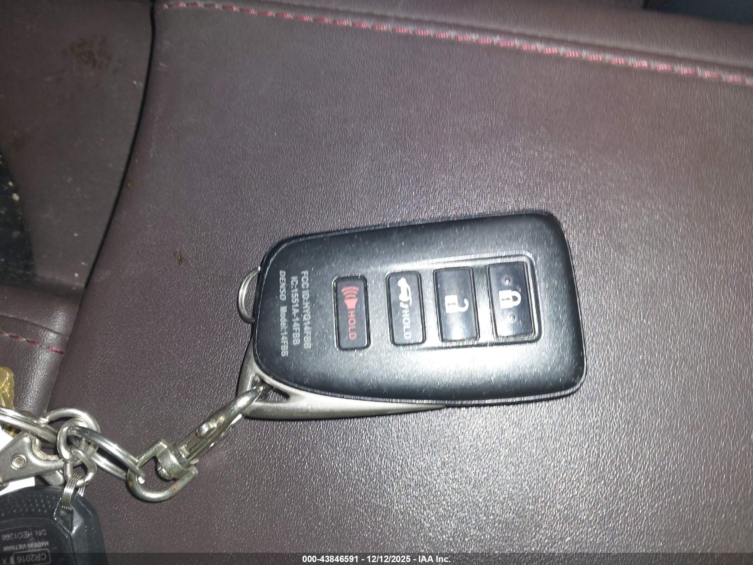 LEXUS RX image 11