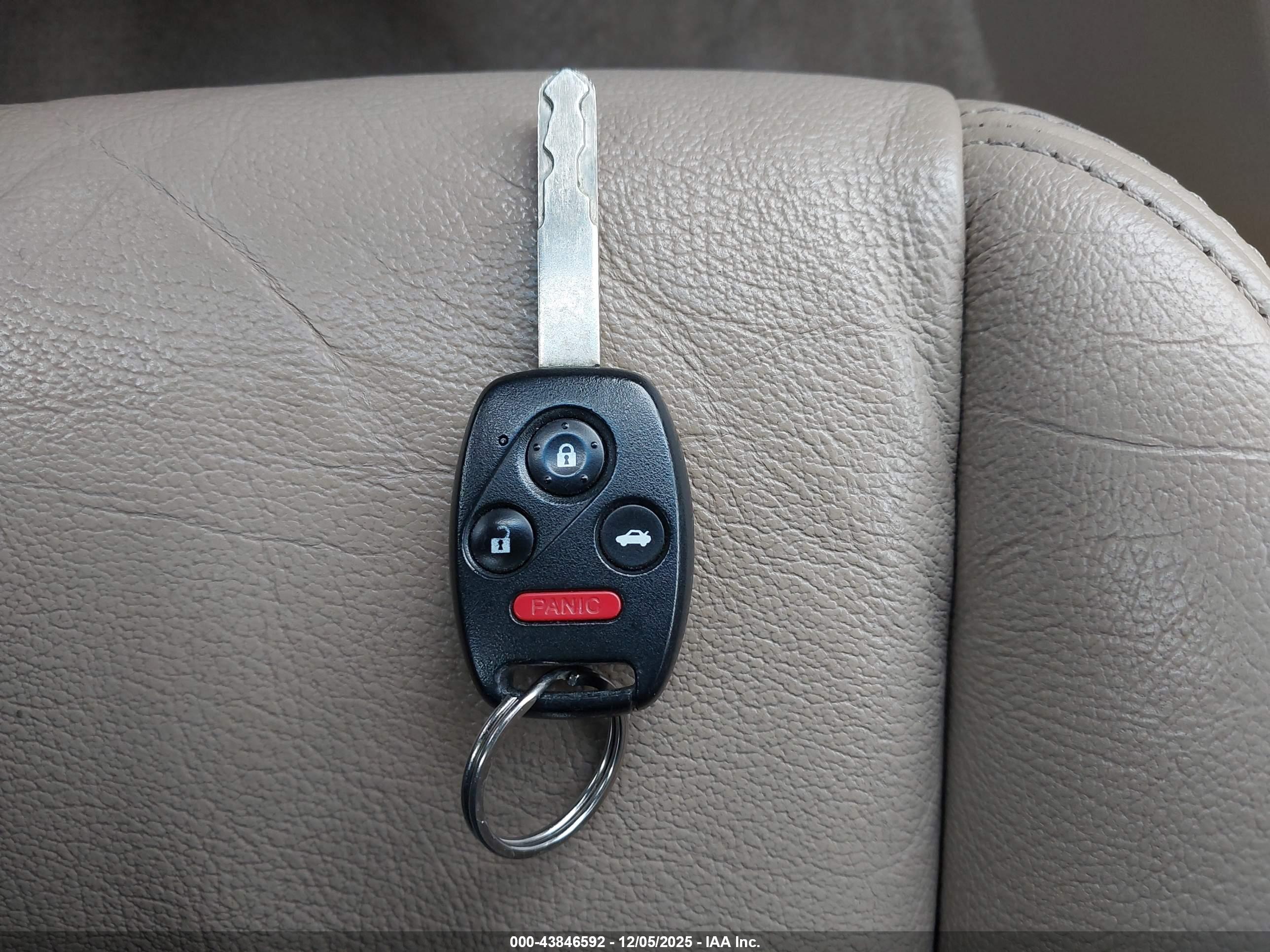 HONDA ACCORD image 11
