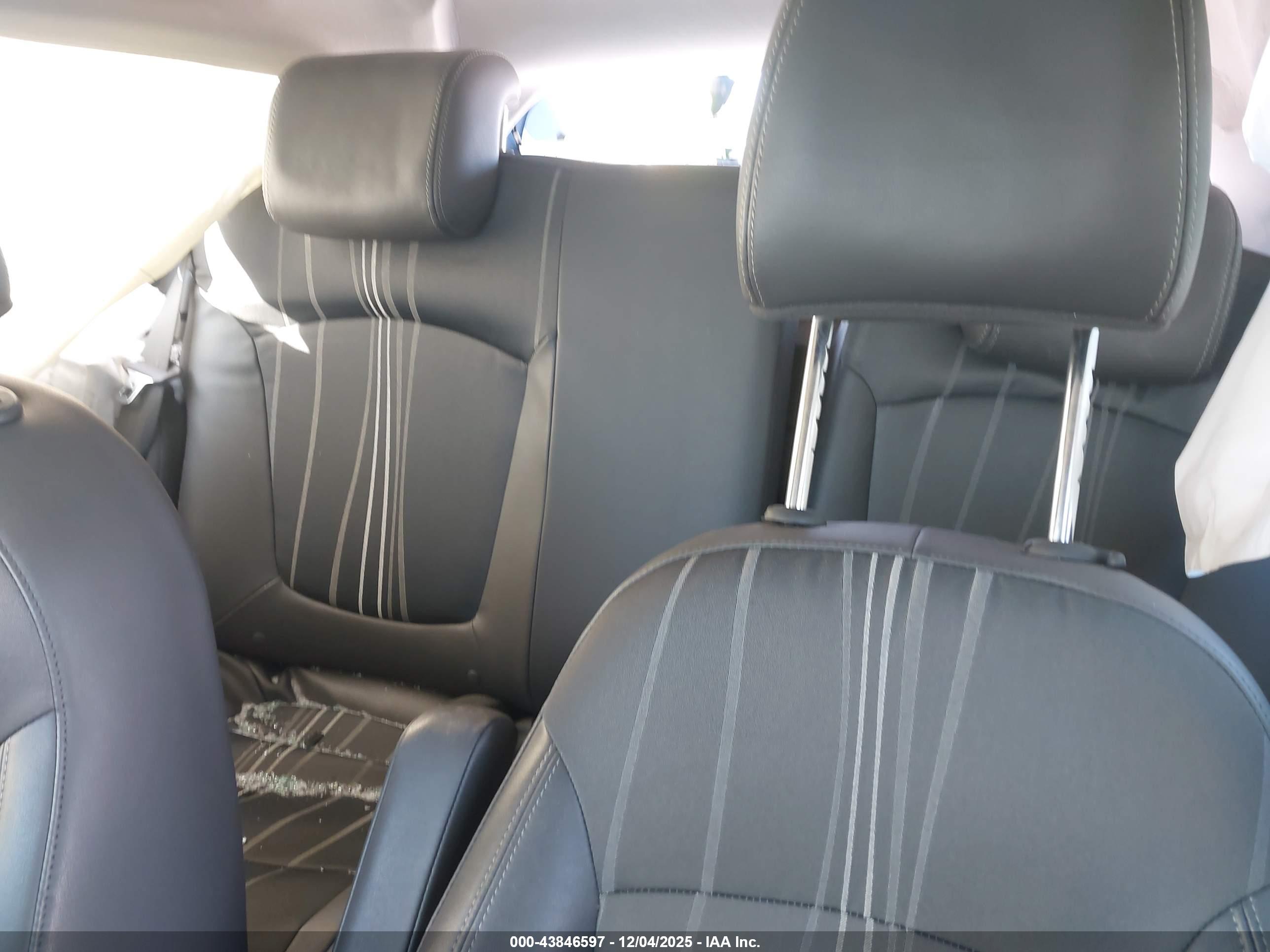 CHEVROLET SPARK image 8