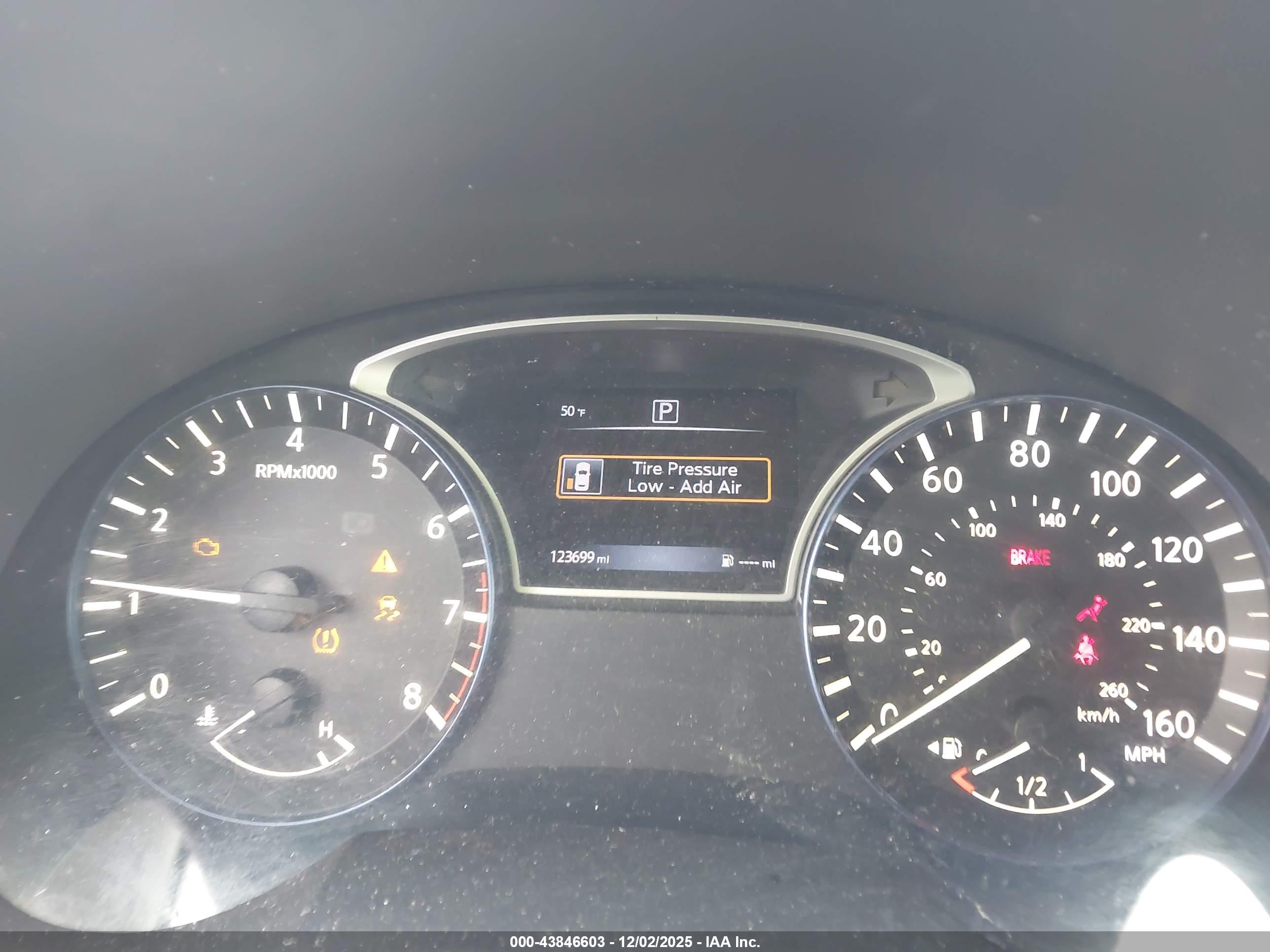 NISSAN ALTIMA image 7