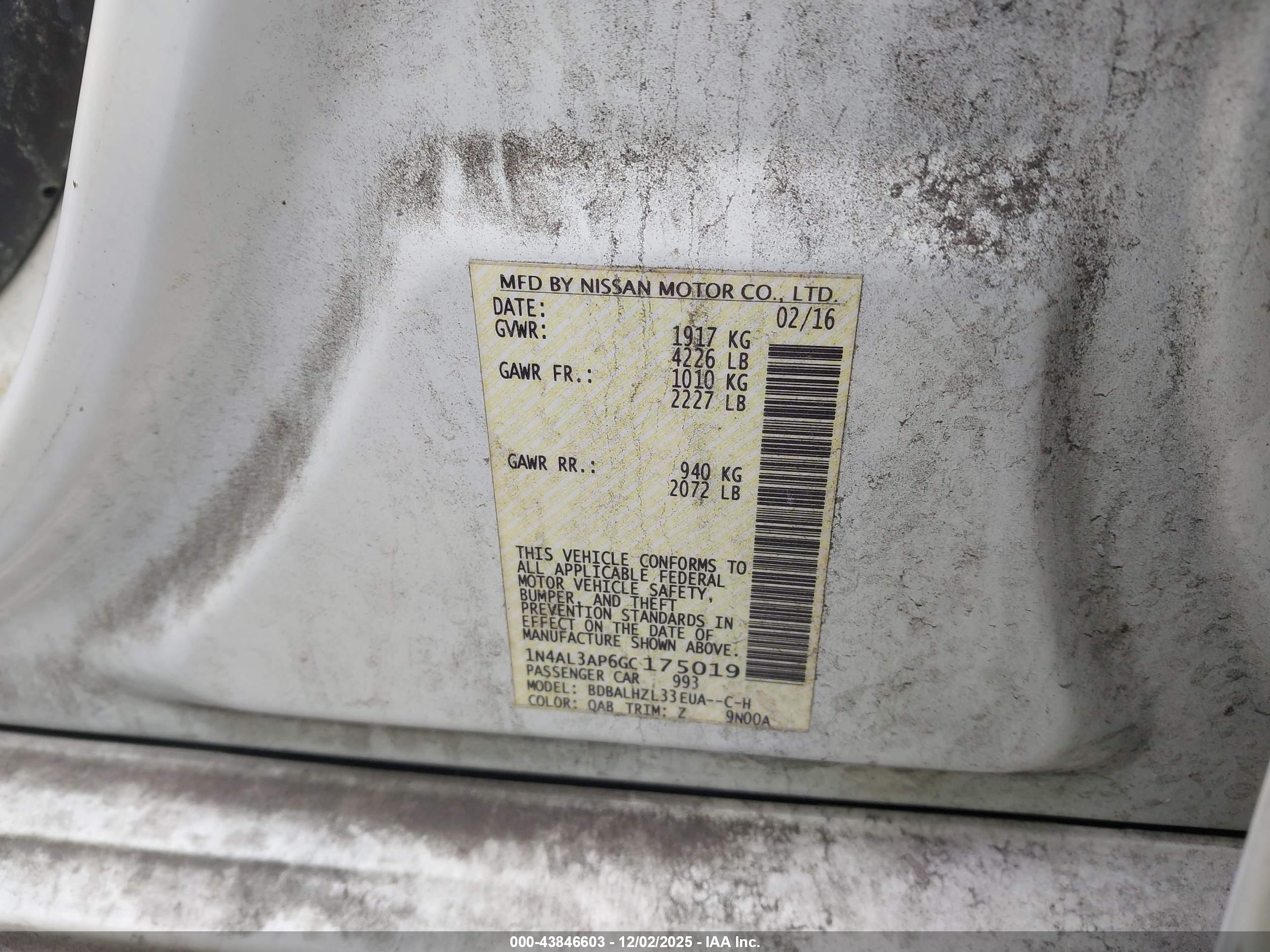 NISSAN ALTIMA image 9