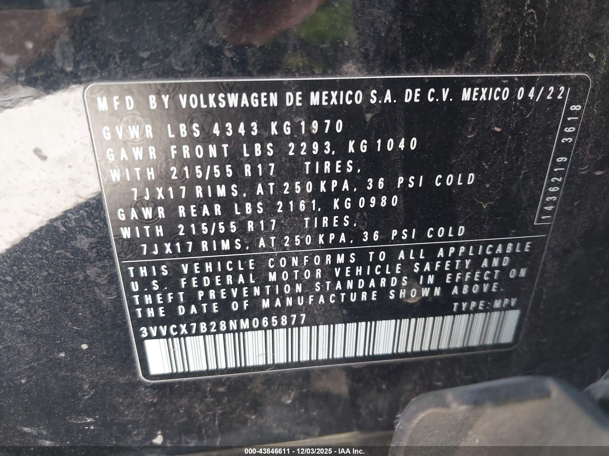 VOLKSWAGEN TAOS image 9