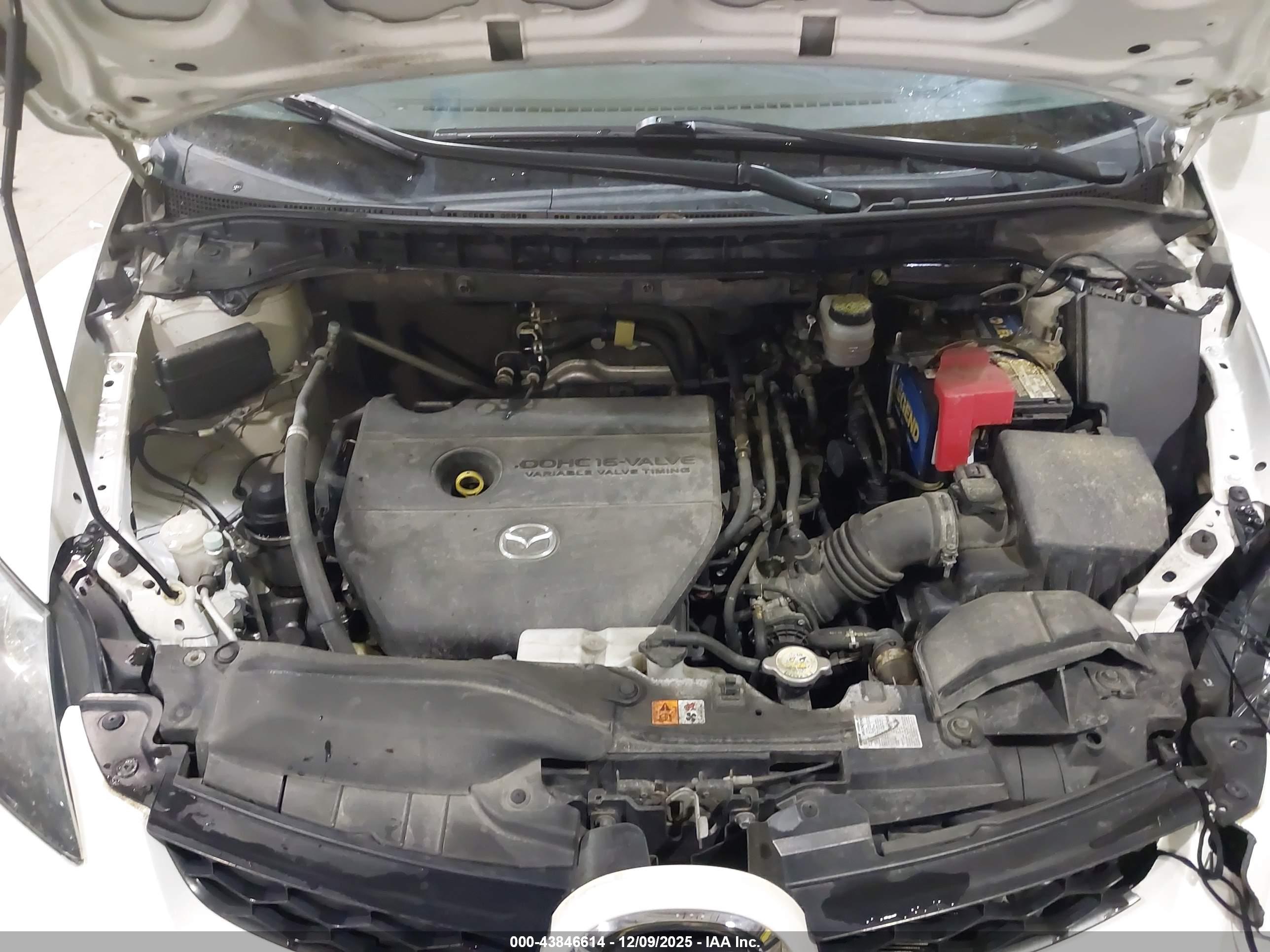 MAZDA CX-7 image 10
