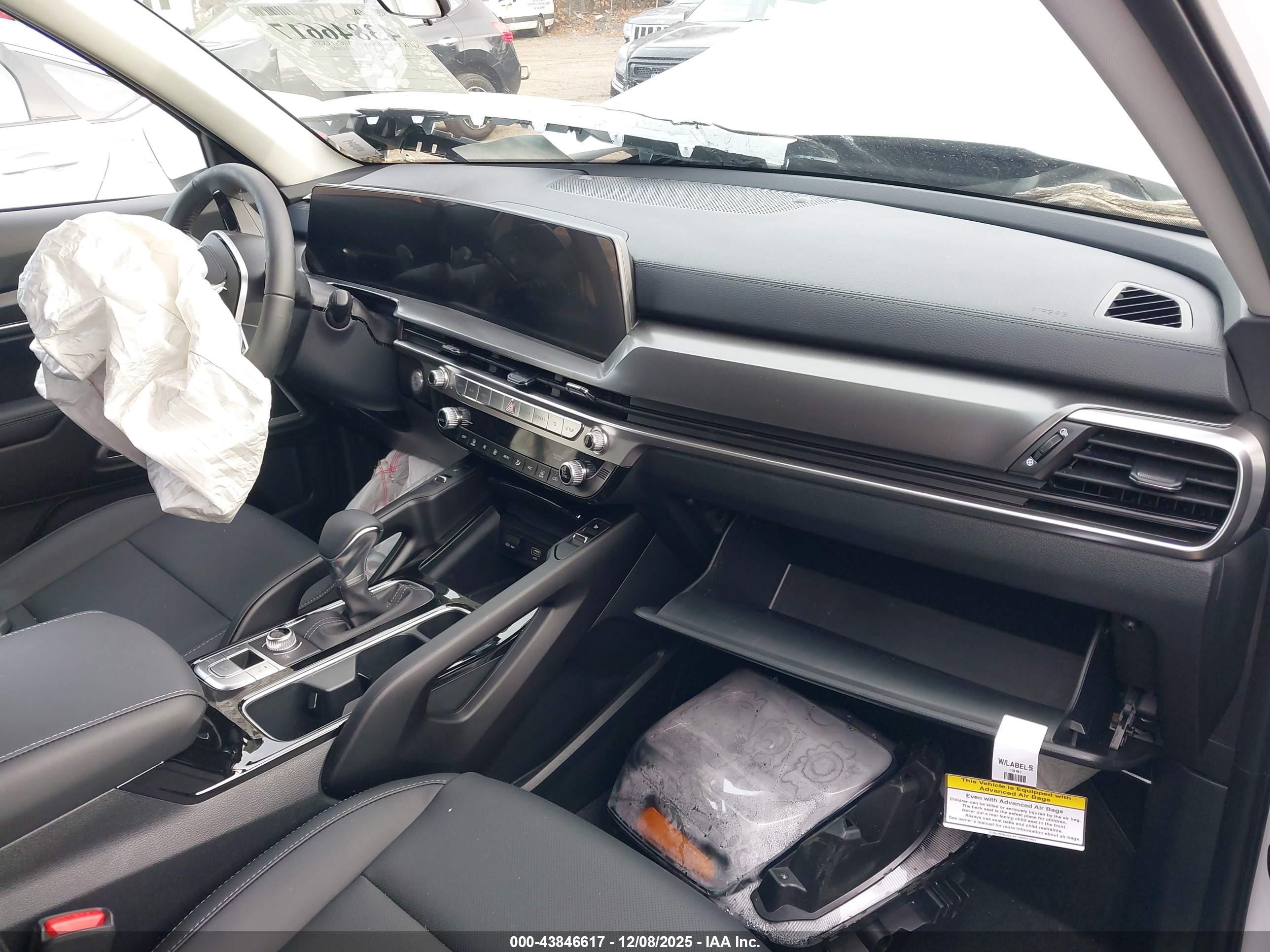KIA TELLURIDE image 5