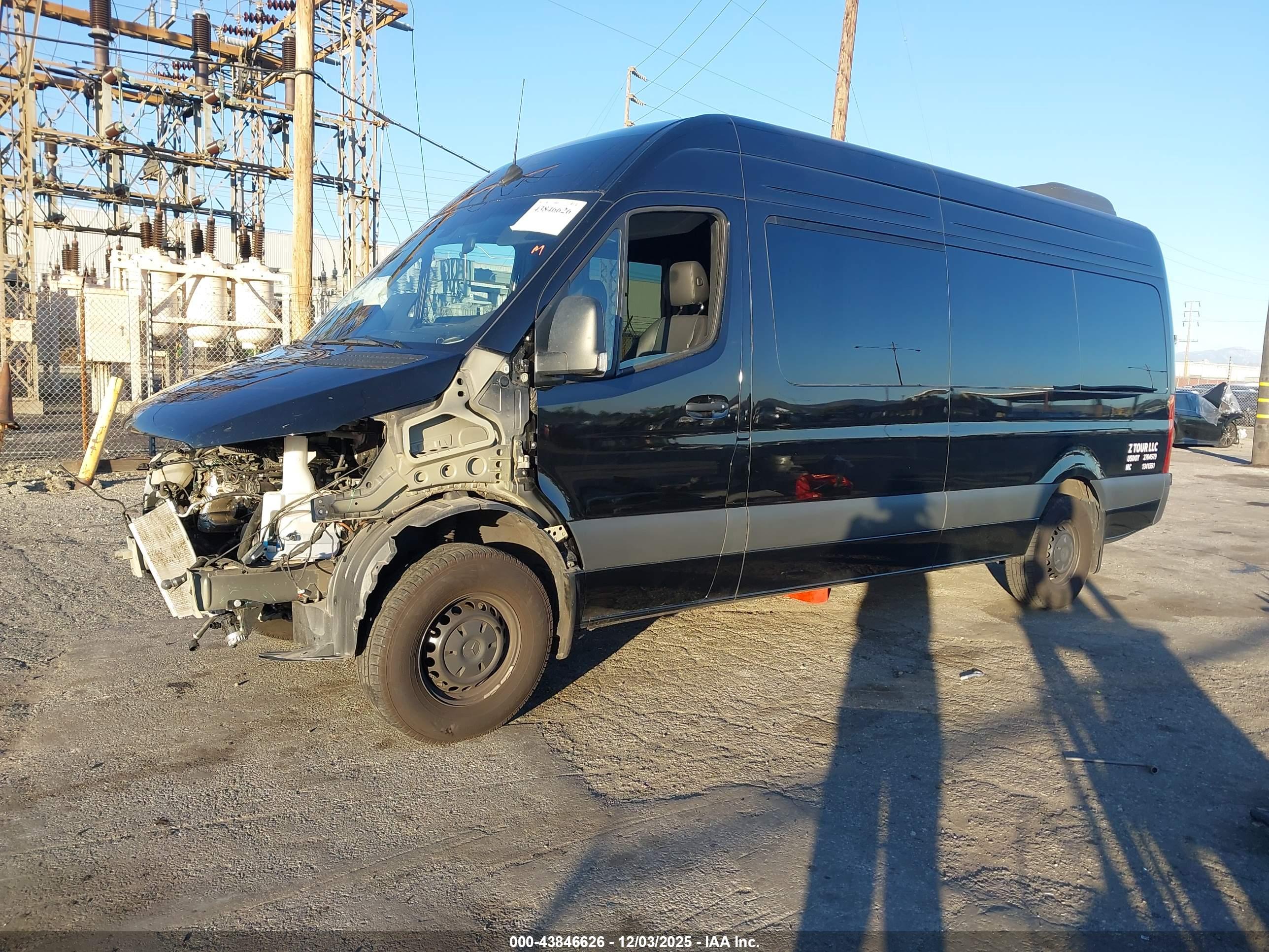 MERCEDES-BENZ SPRINTER image 2