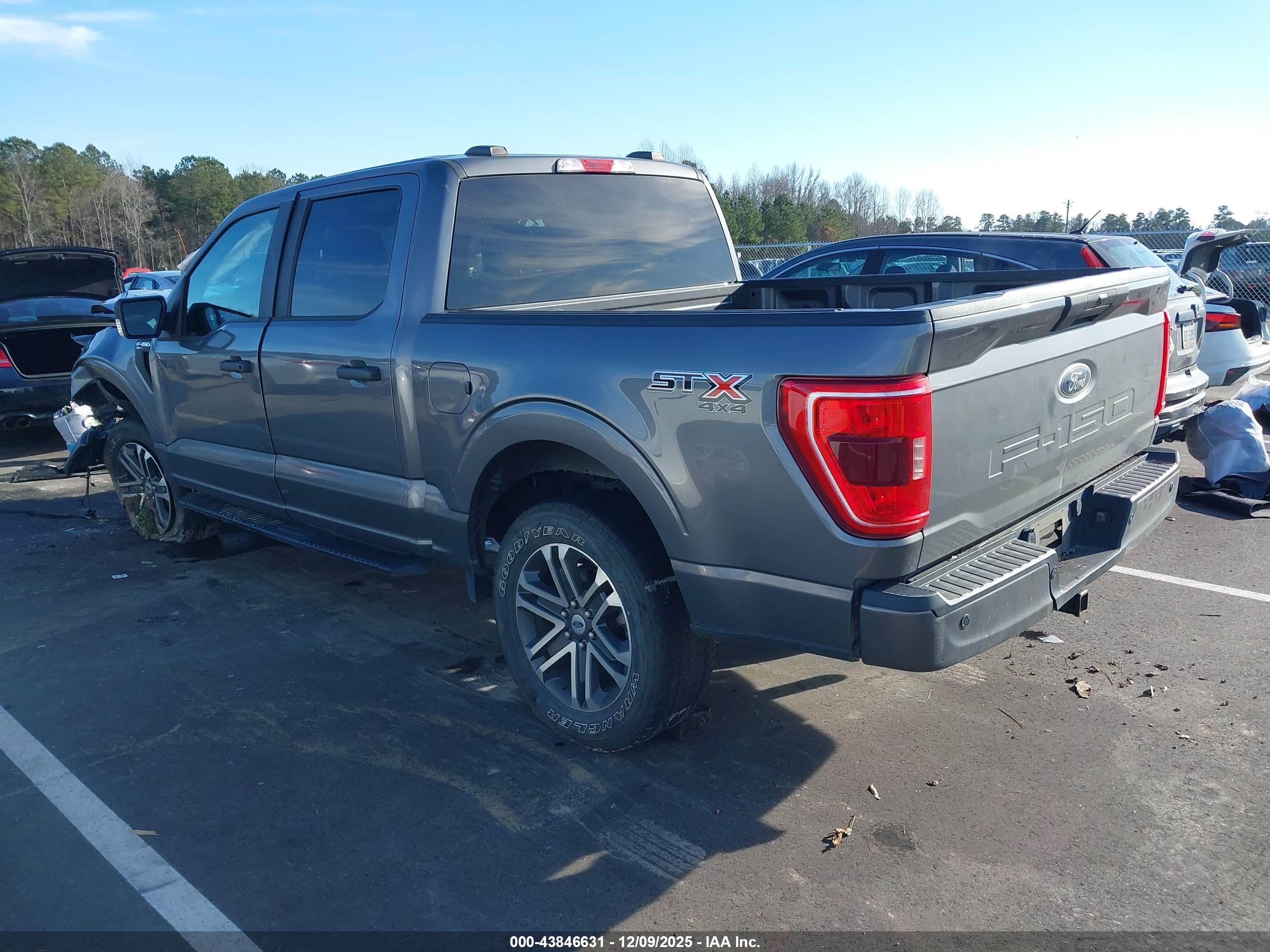 FORD F-150 image 3