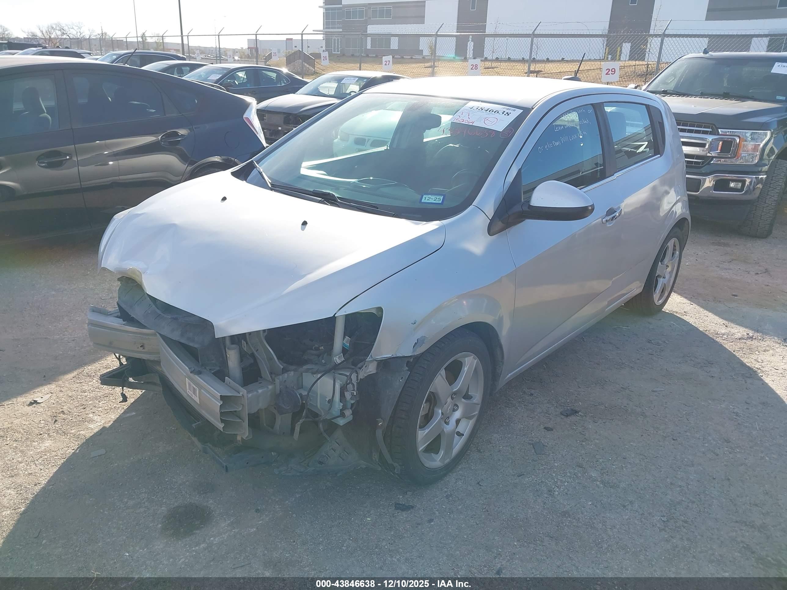 CHEVROLET SONIC image 2
