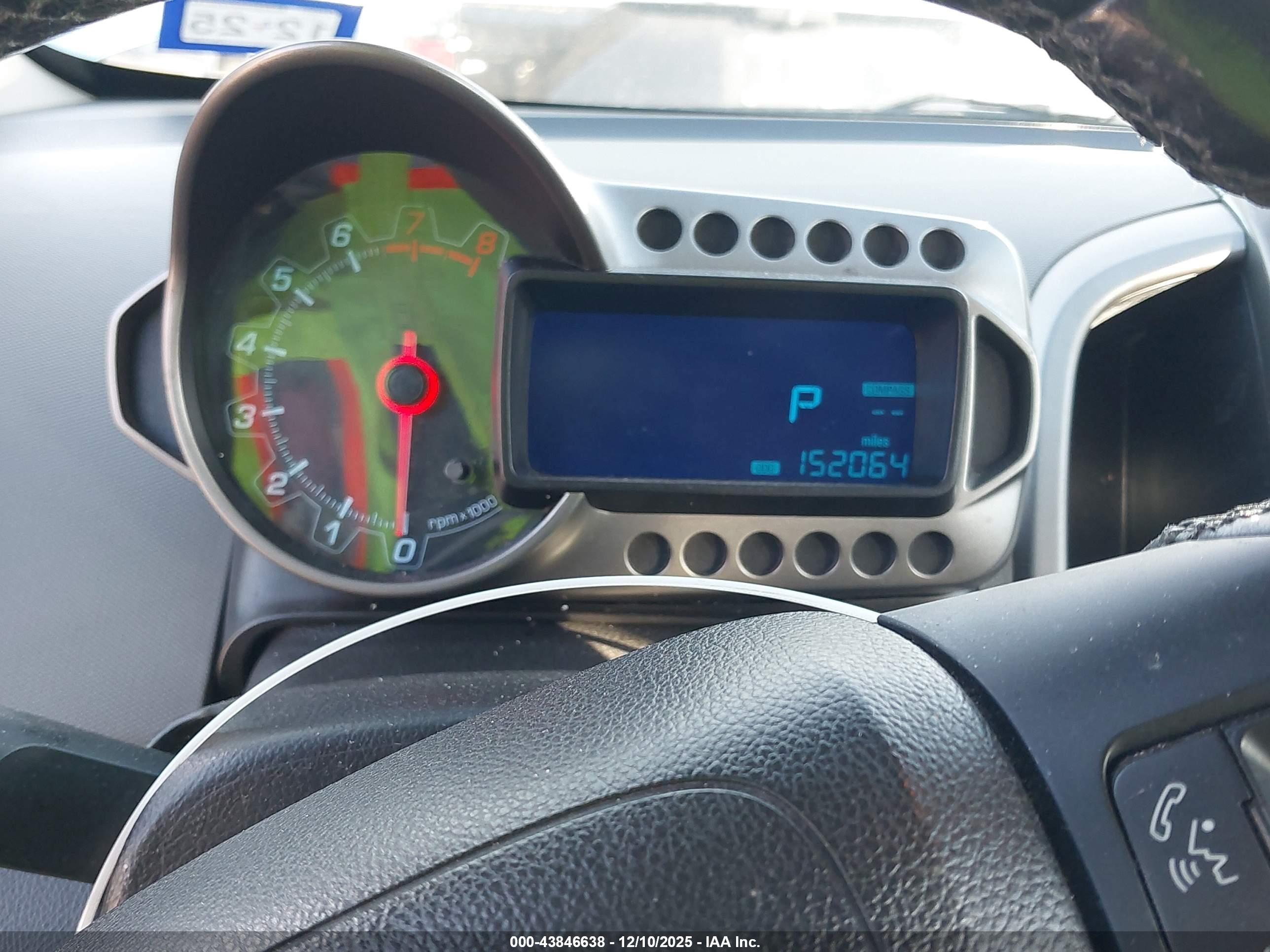 CHEVROLET SONIC image 7