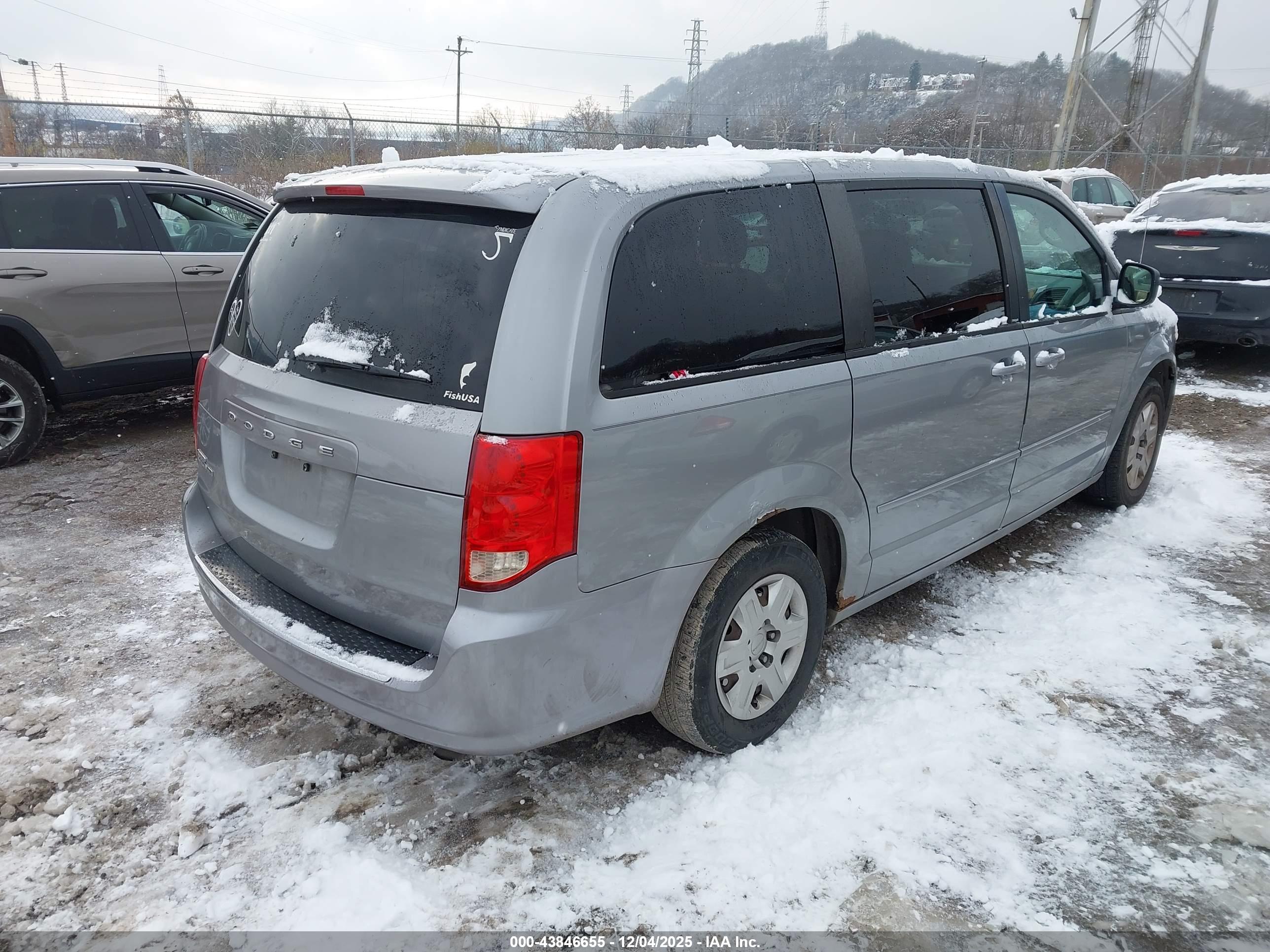 DODGE GRAND image 4