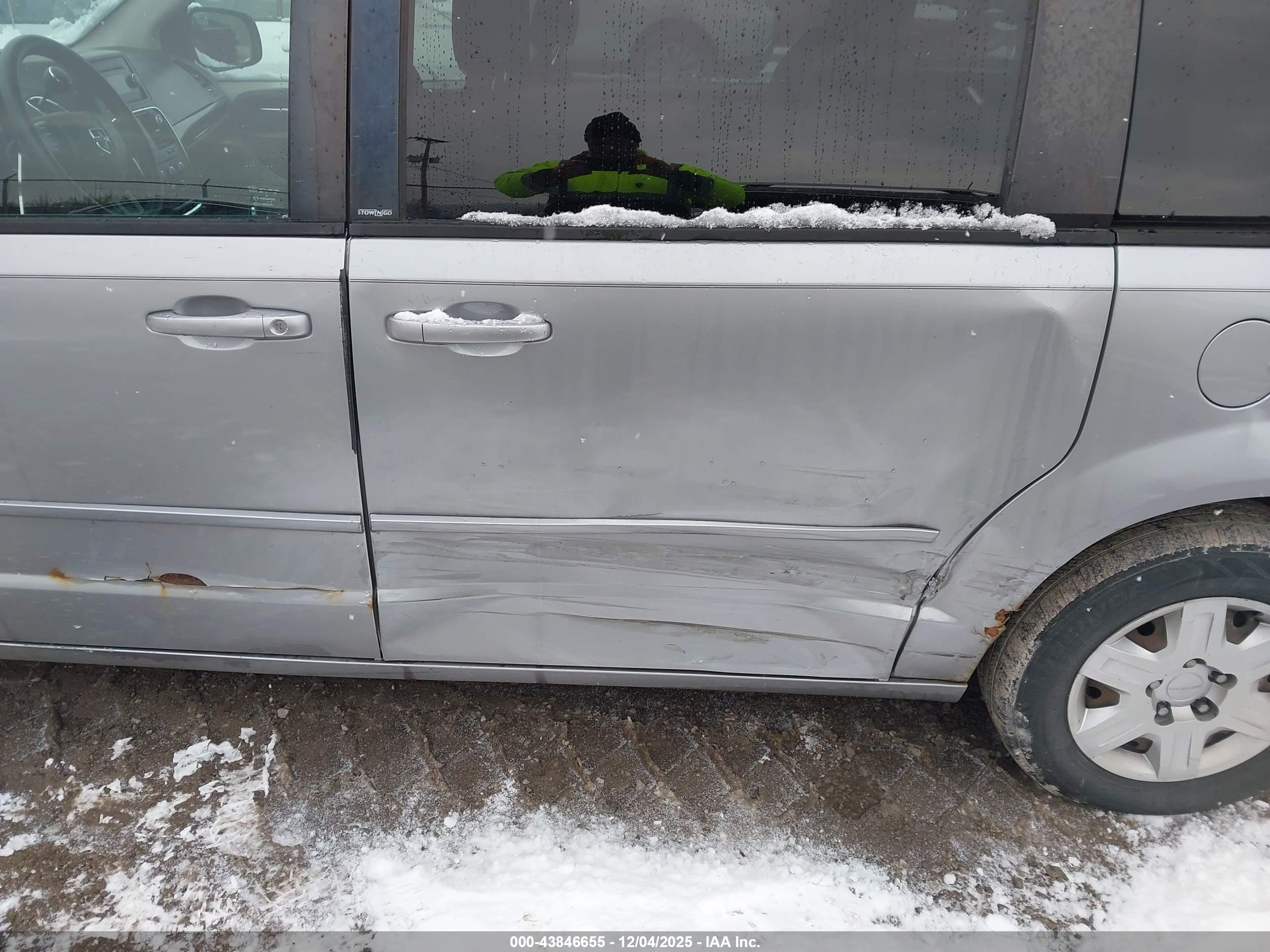 DODGE GRAND image 6