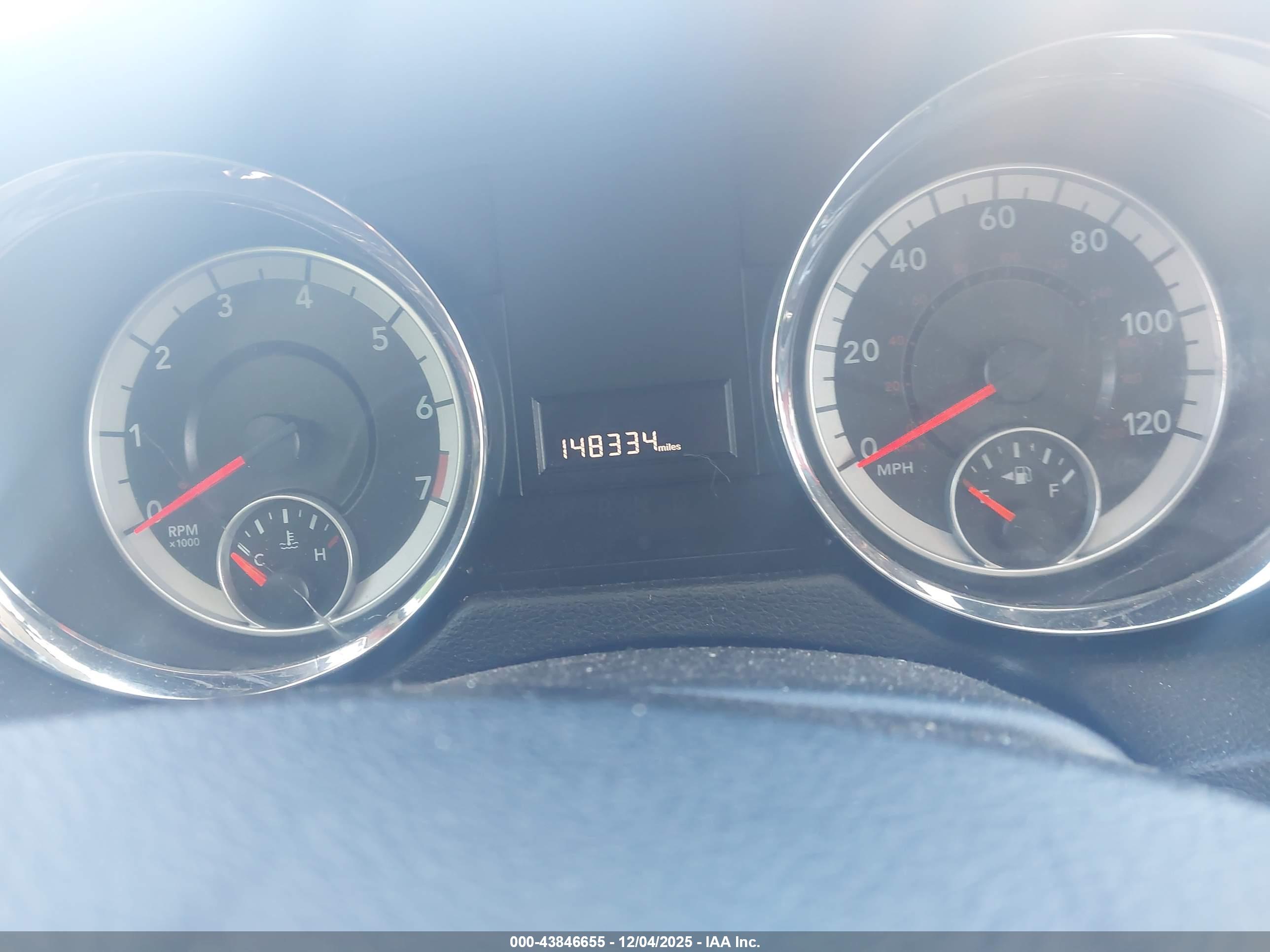 DODGE GRAND image 7