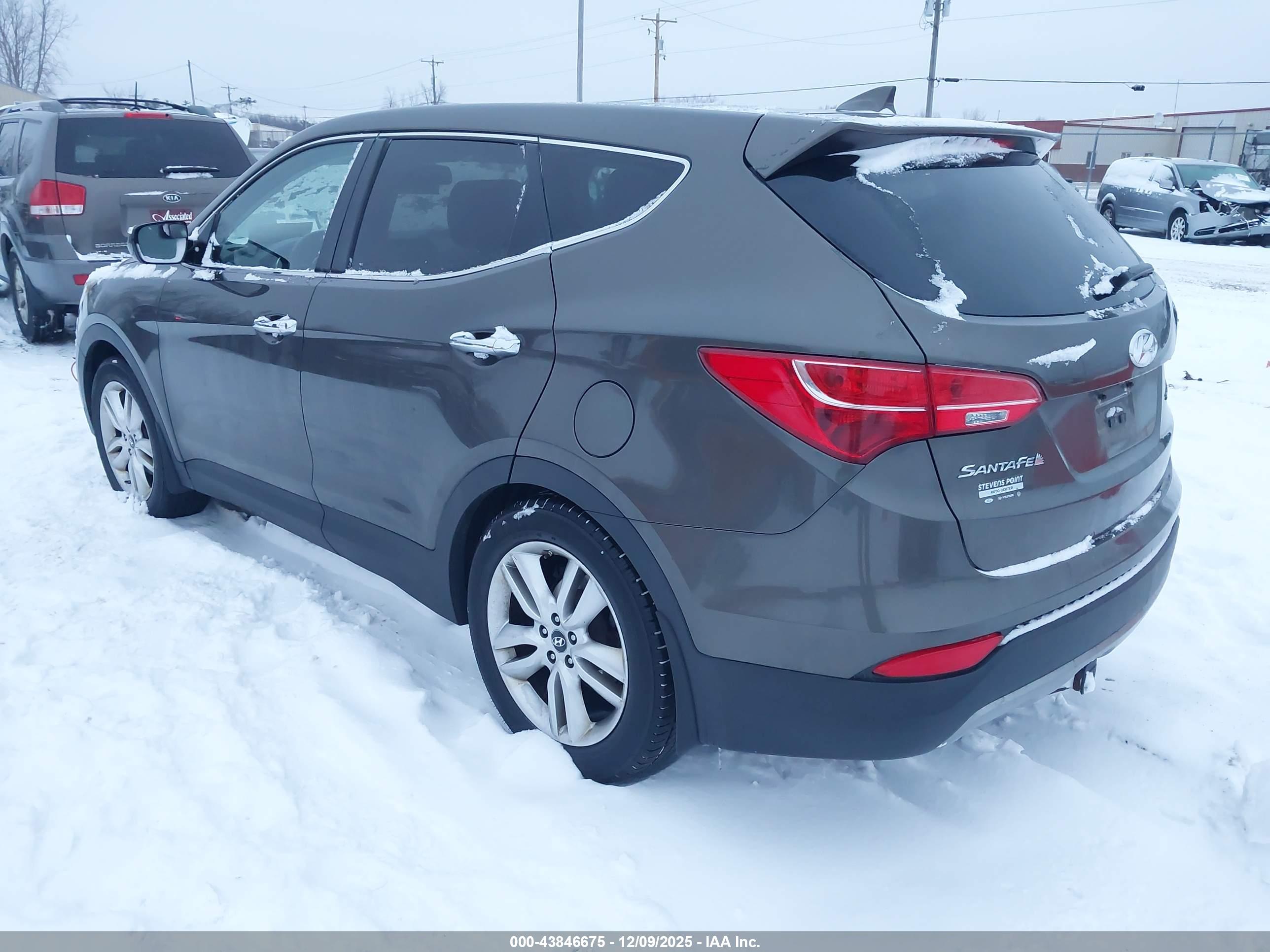 HYUNDAI SANTA image 3