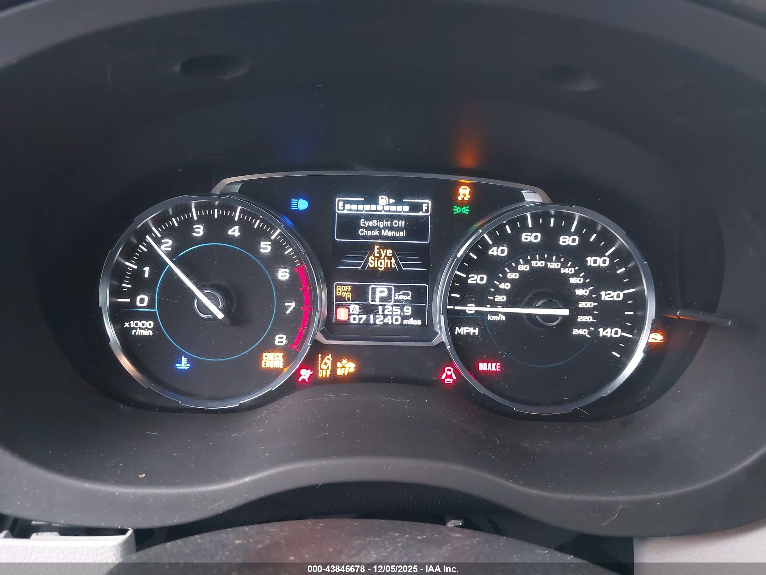 SUBARU FORESTER image 7