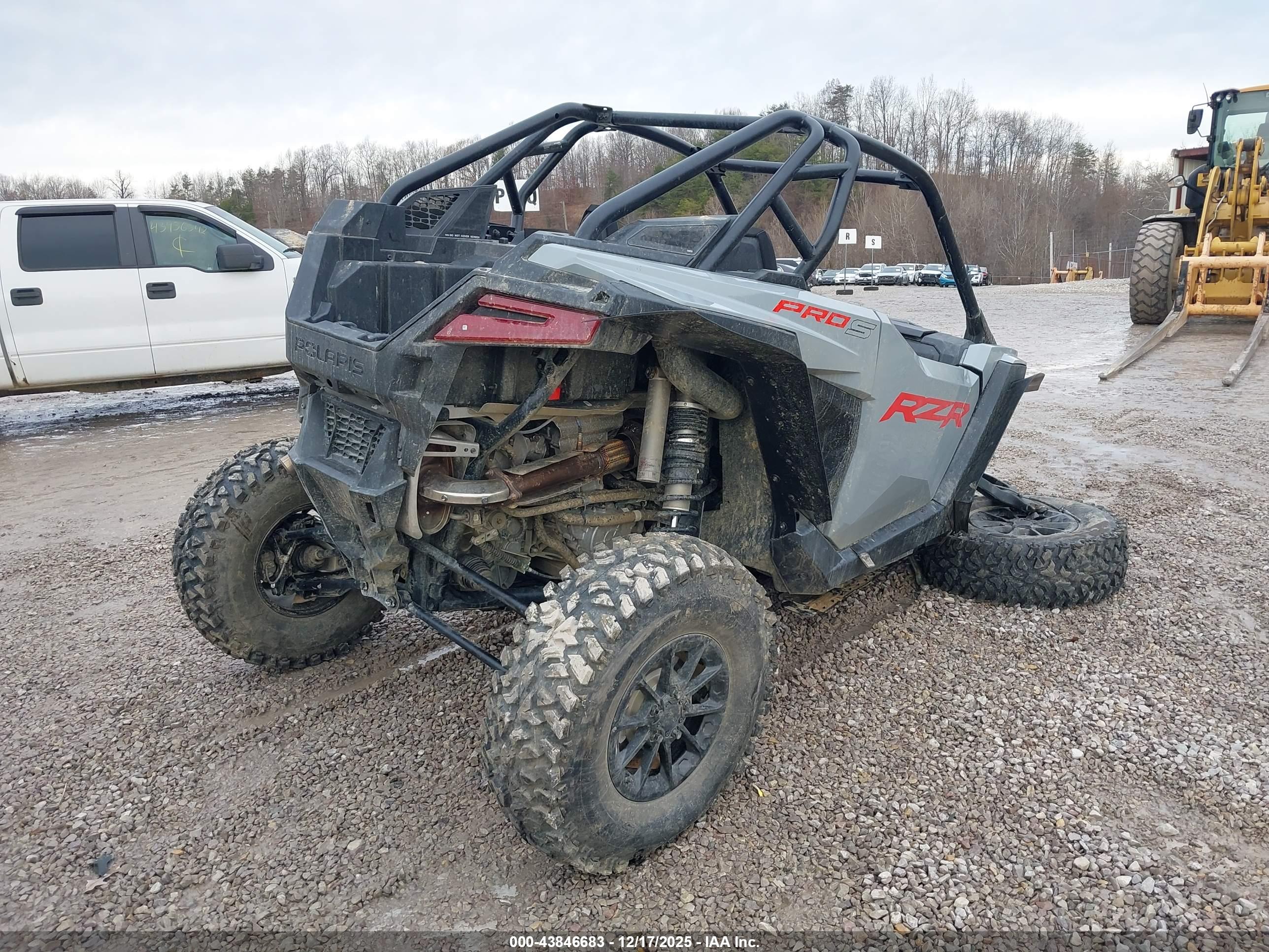 POLARIS RZR image 4