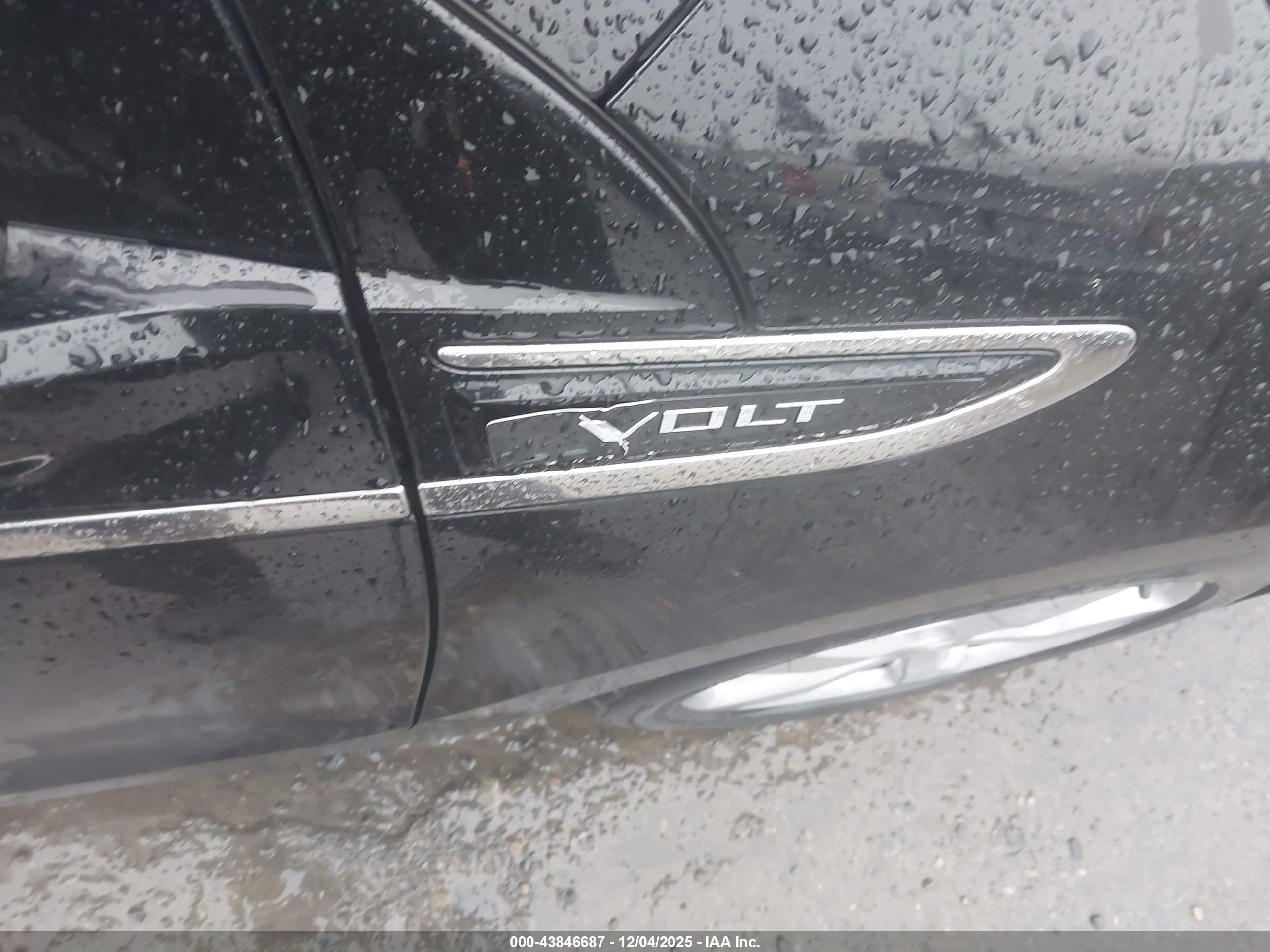 CHEVROLET VOLT image 6