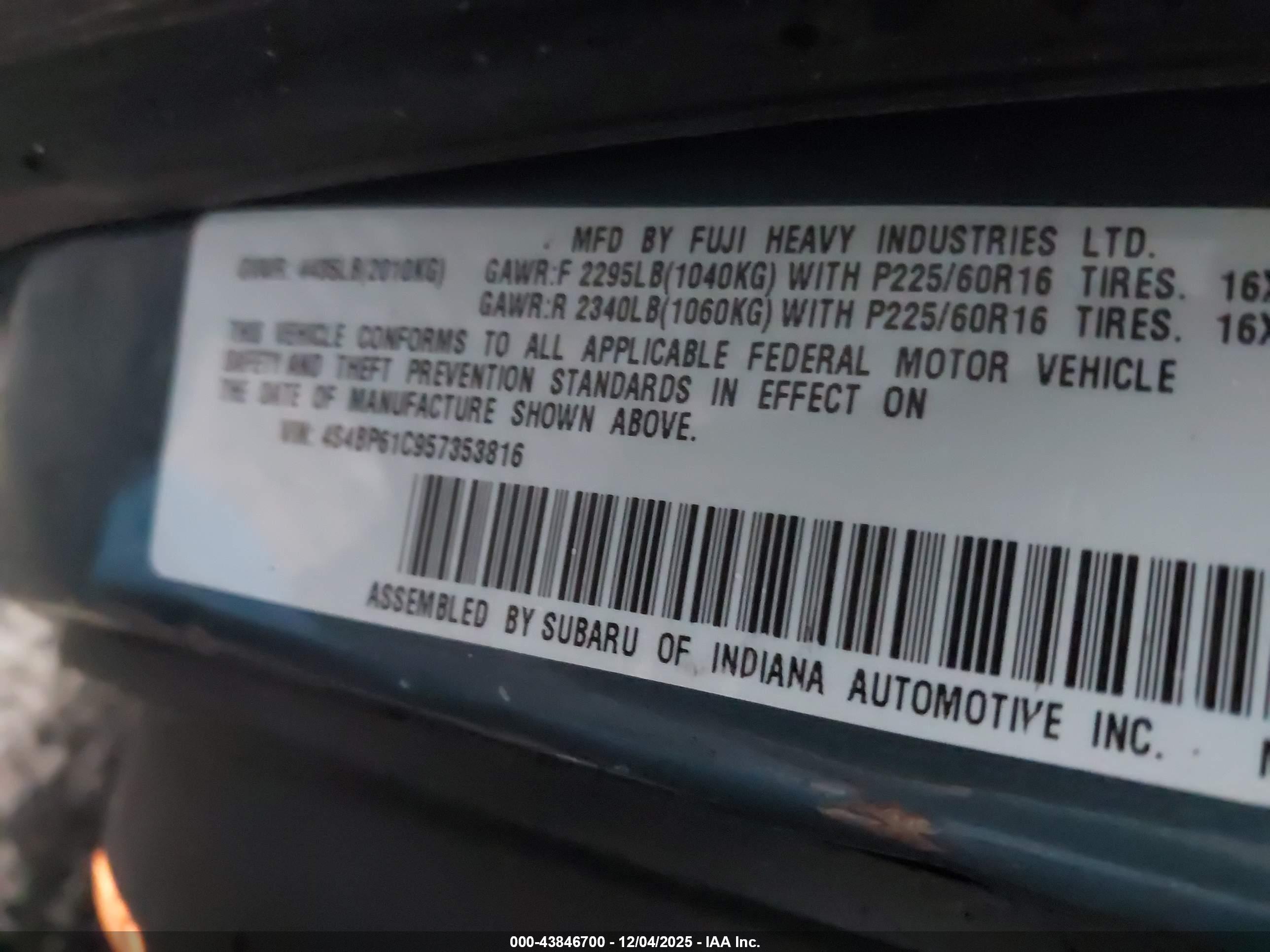 SUBARU OUTBACK image 9