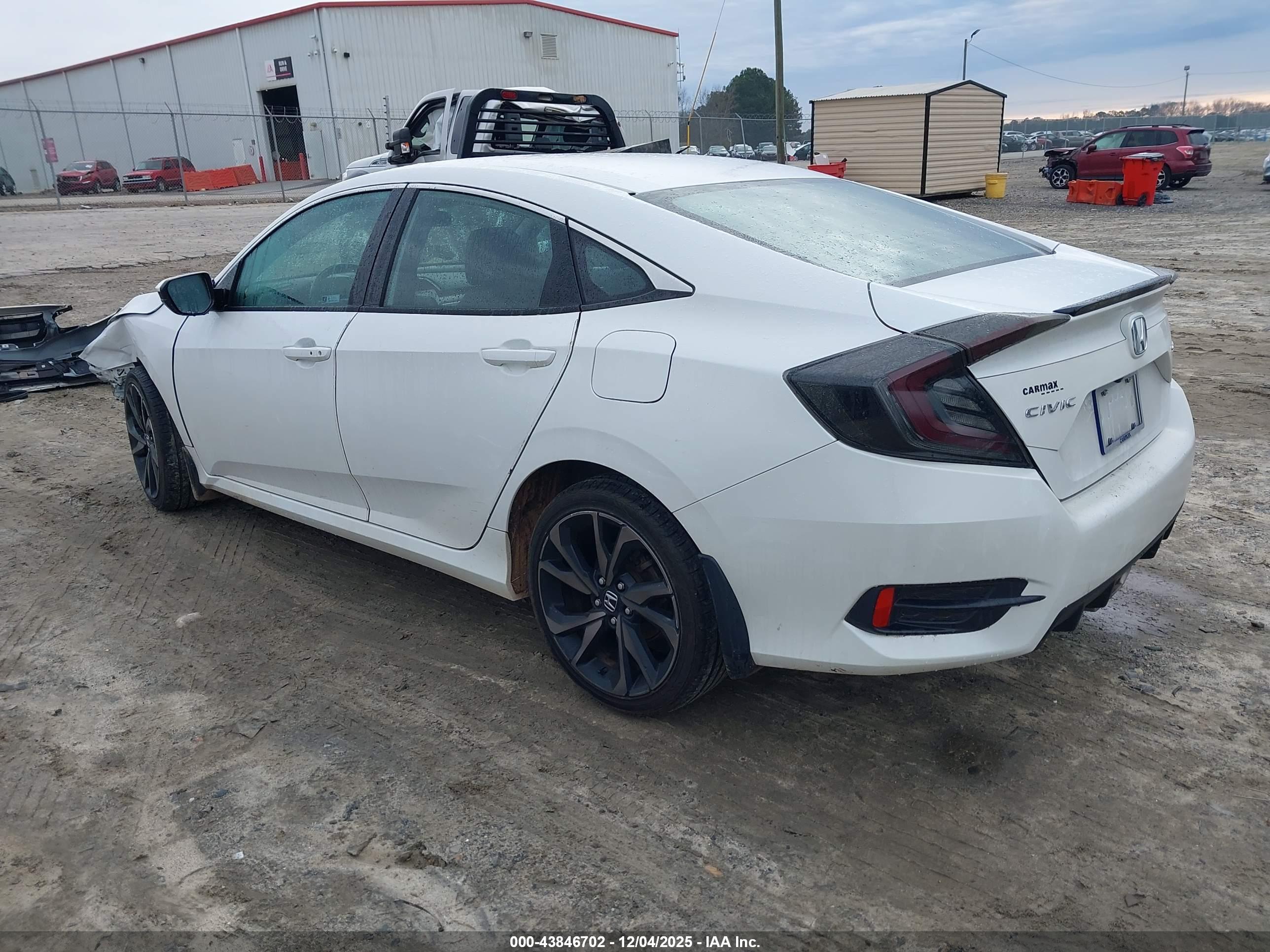 HONDA CIVIC image 3