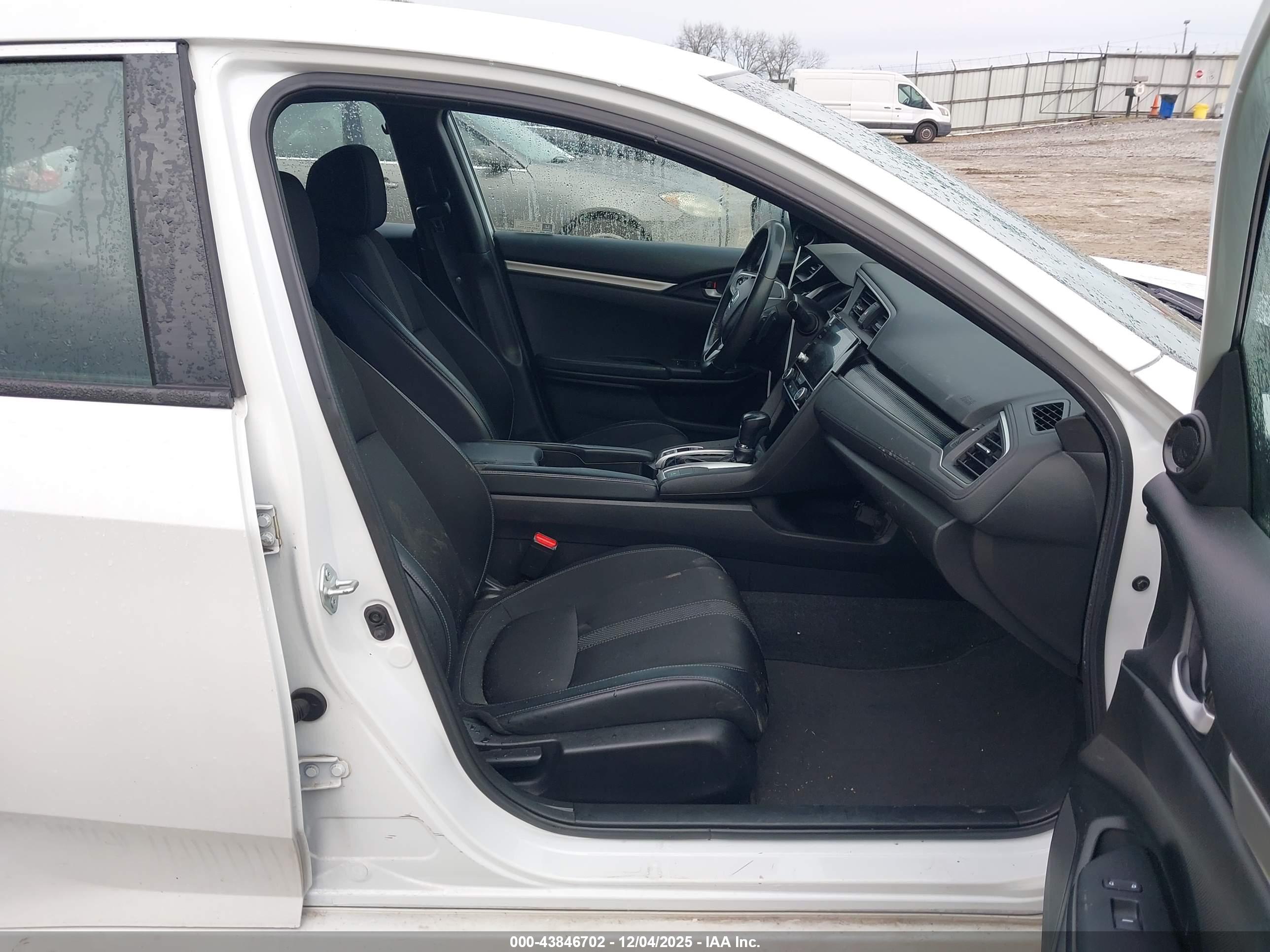 HONDA CIVIC image 5
