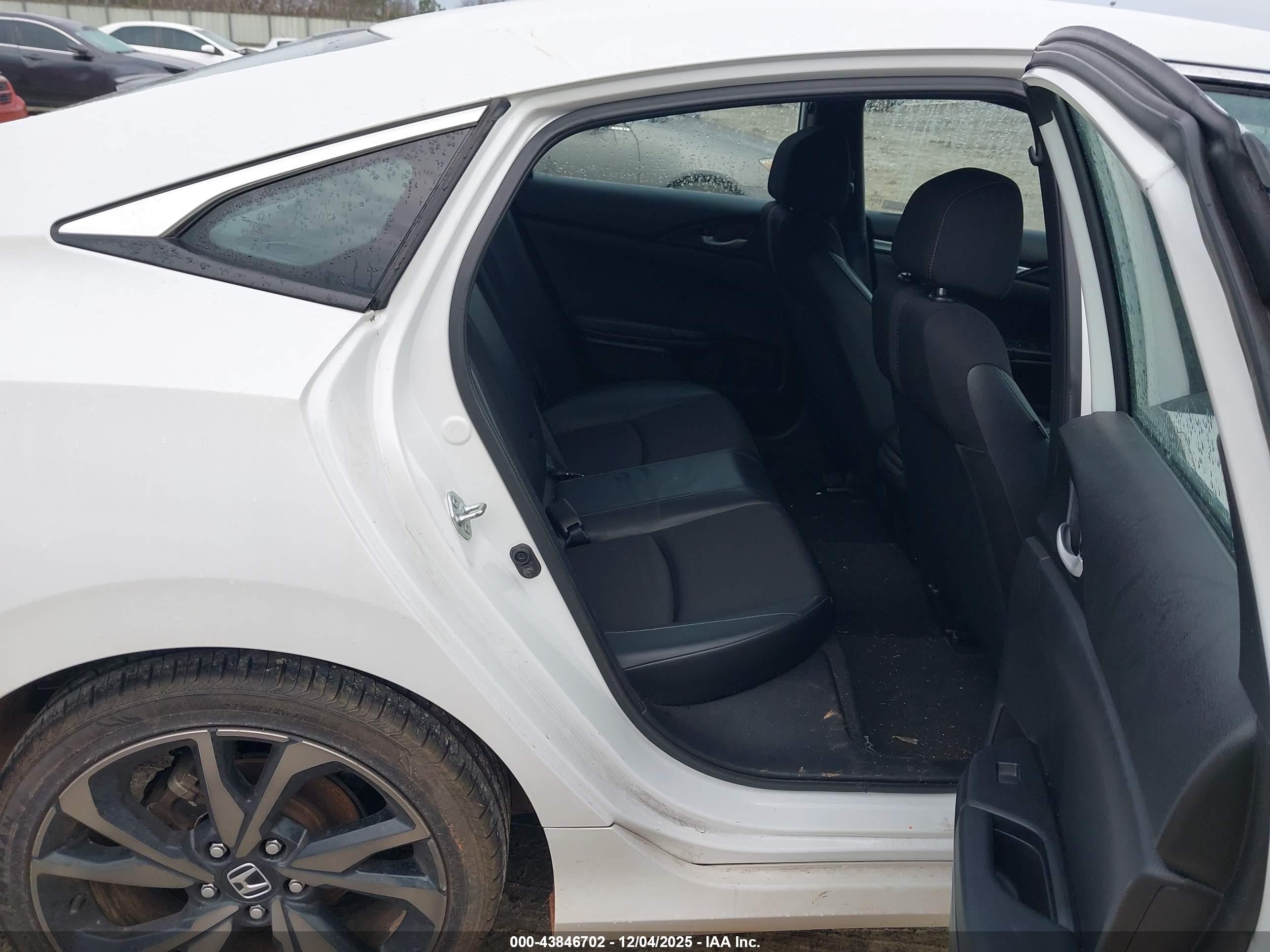 HONDA CIVIC image 8