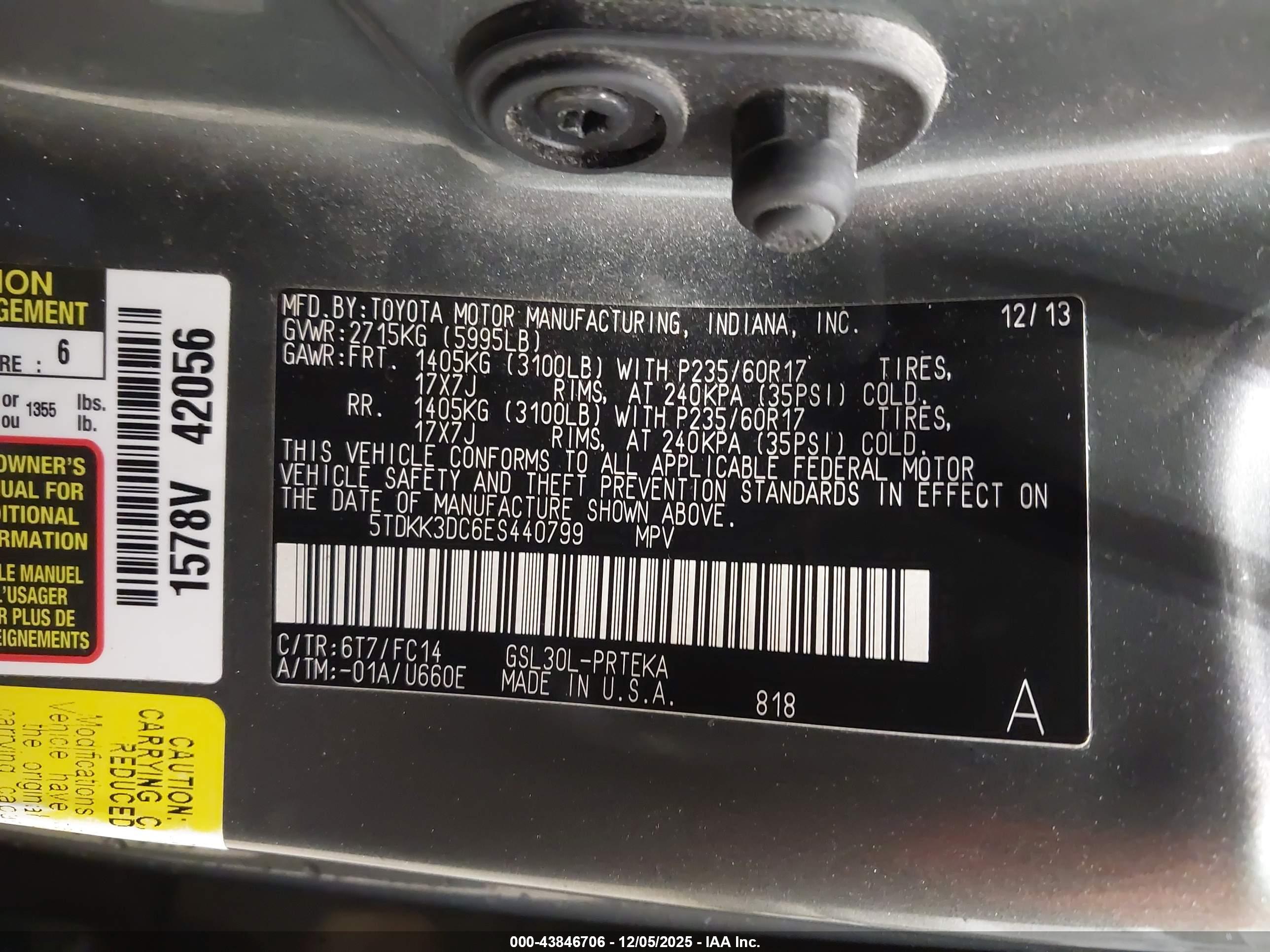 TOYOTA SIENNA image 9