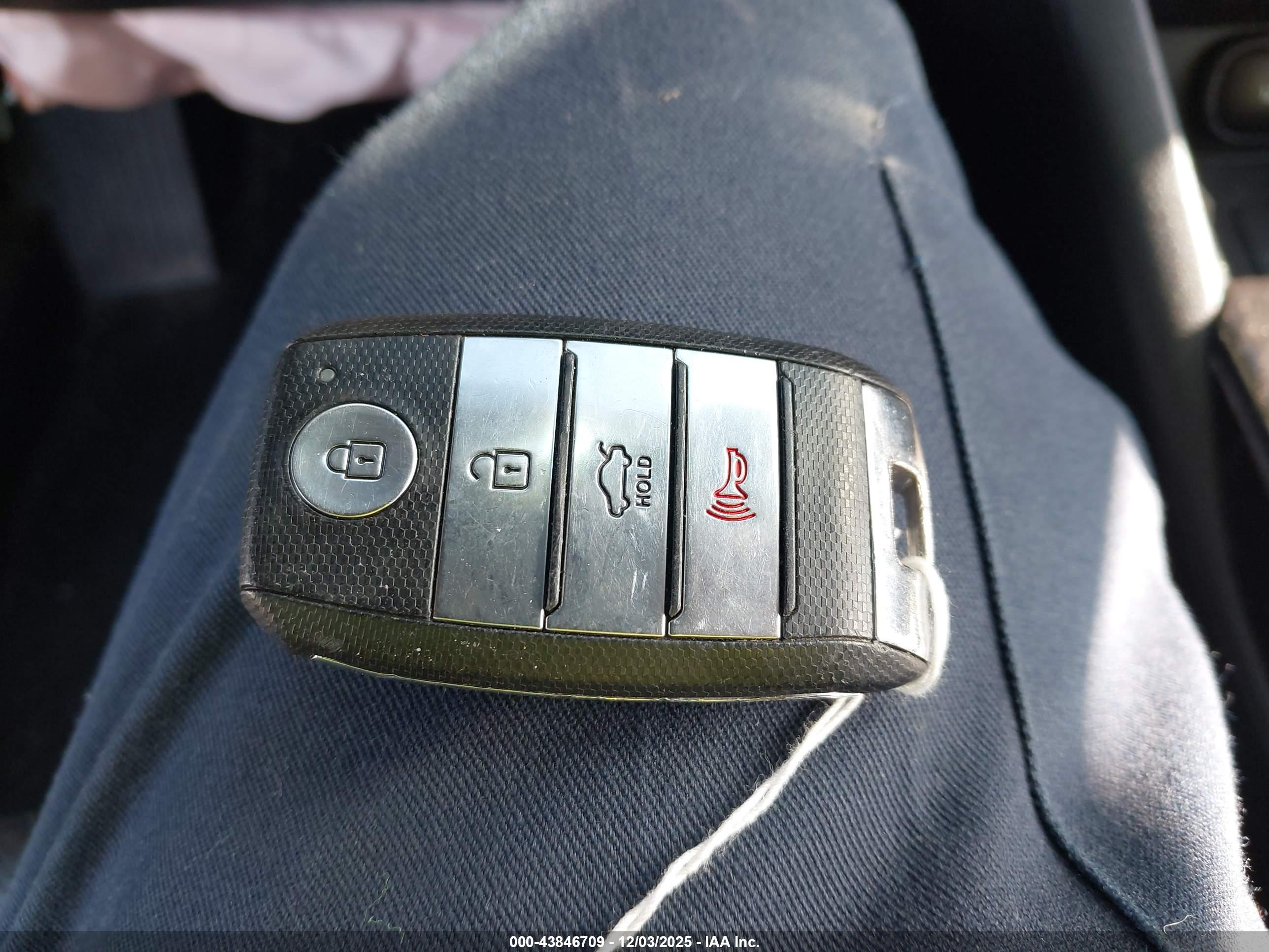 KIA OPTIMA image 11