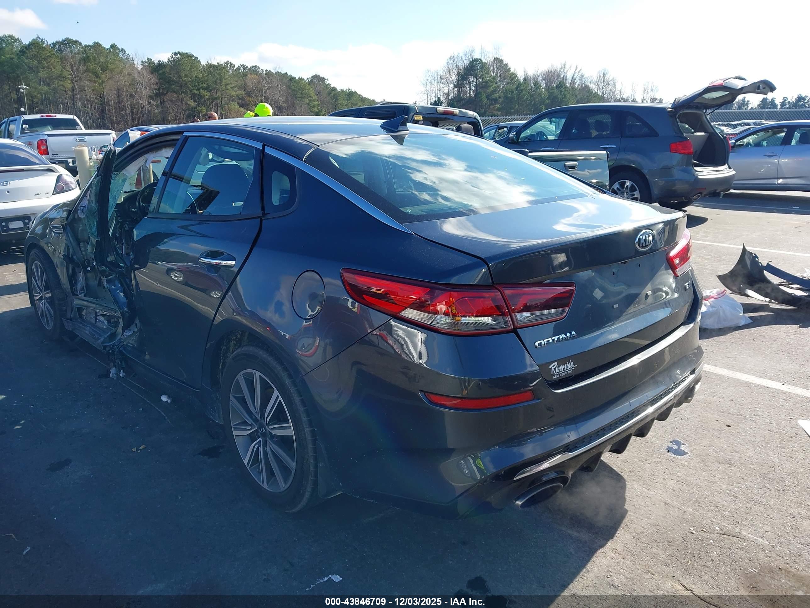 KIA OPTIMA image 3