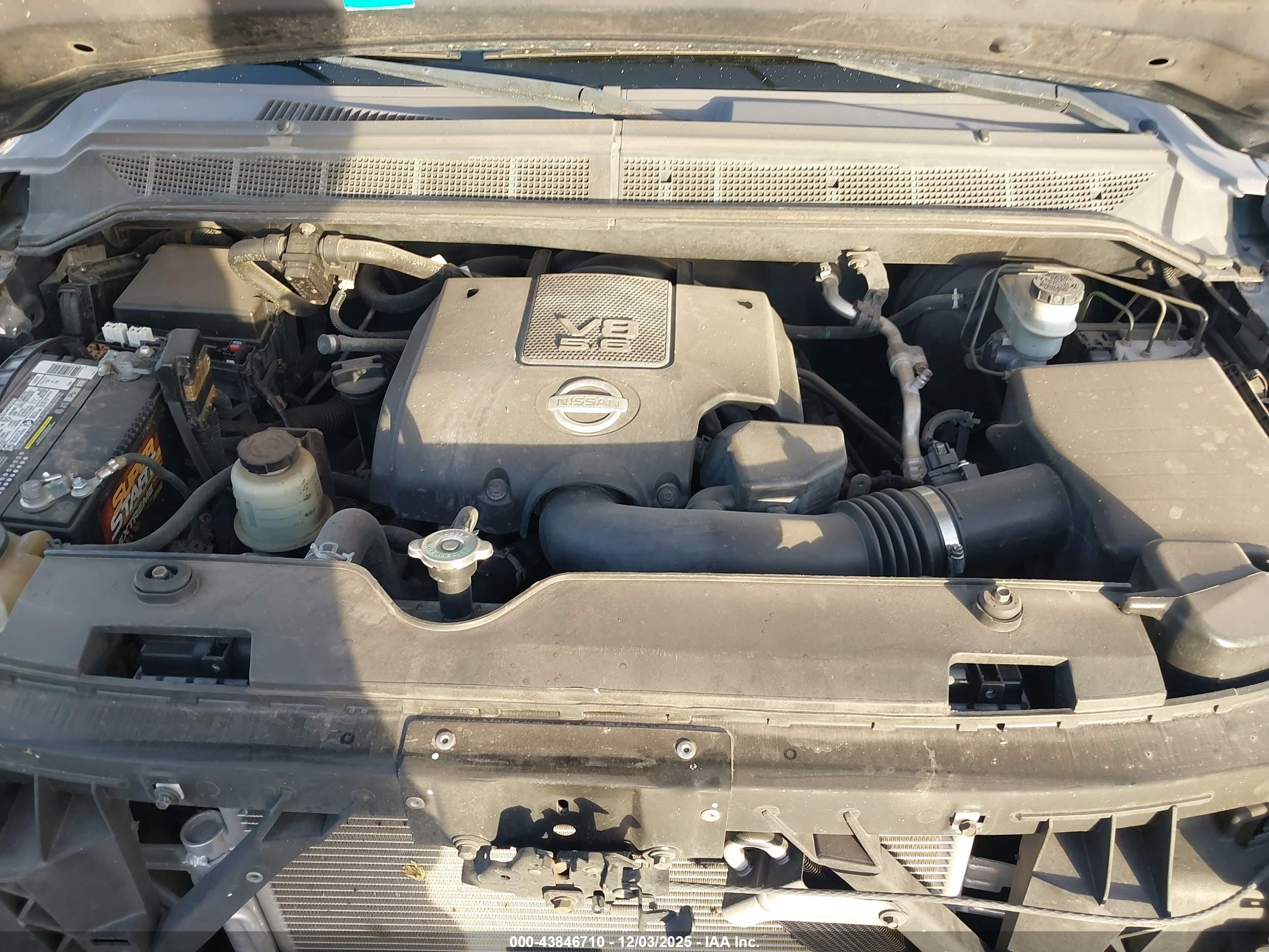 NISSAN TITAN image 10