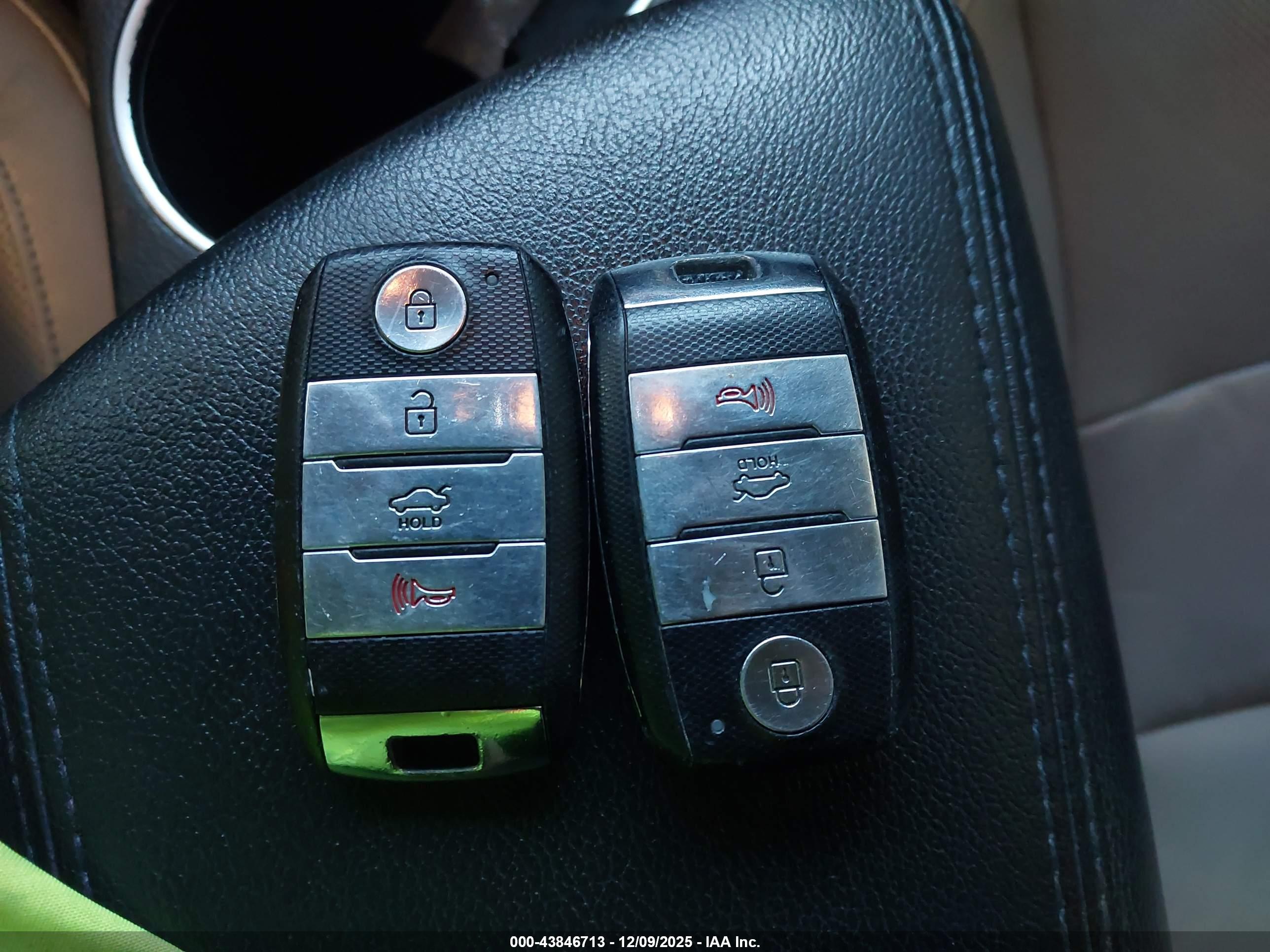 KIA OPTIMA image 11
