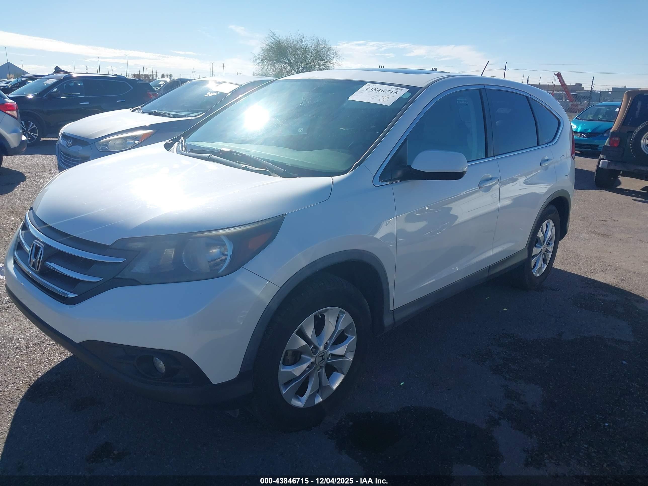 HONDA CR-V image 2