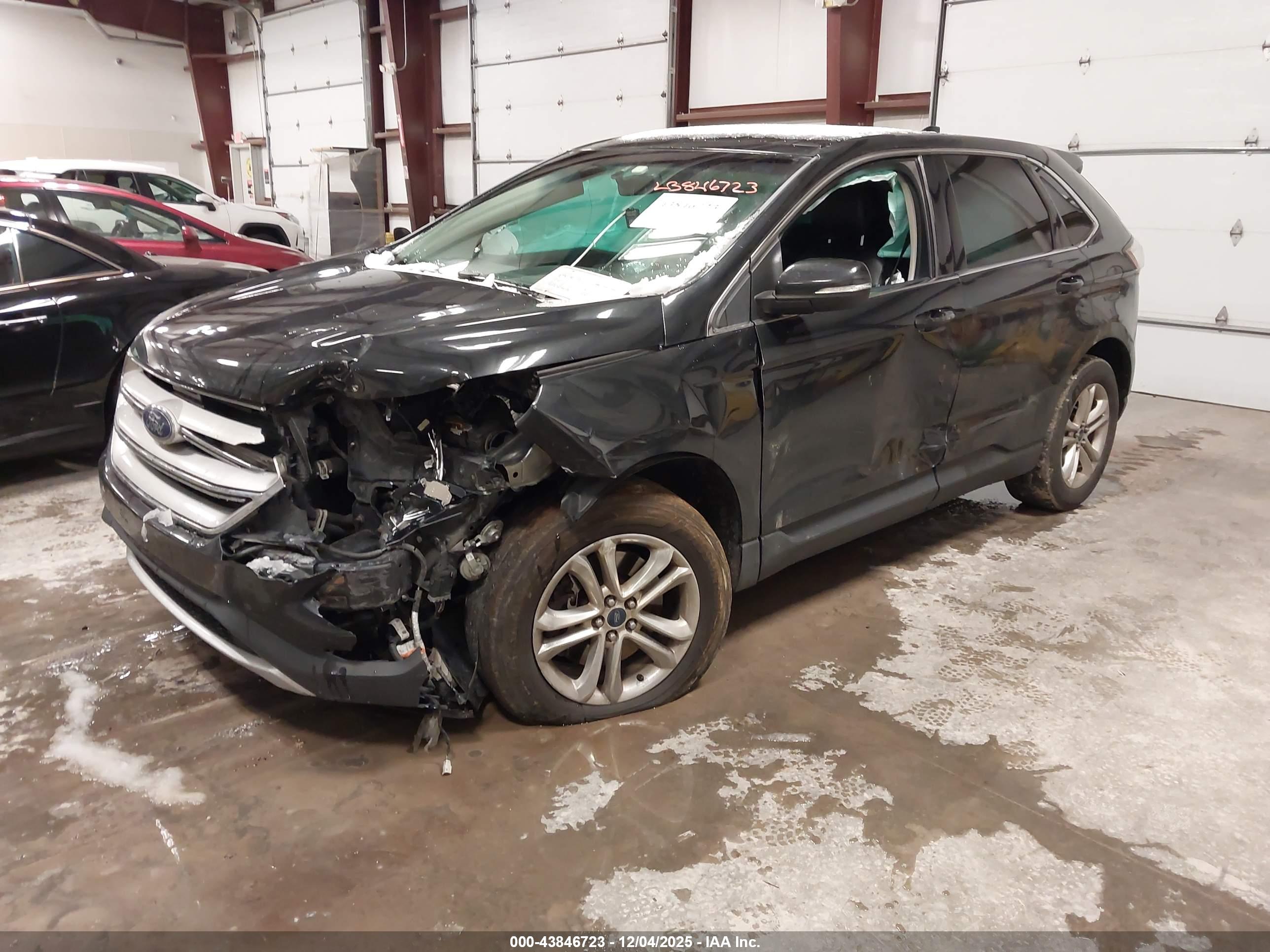FORD EDGE image 2