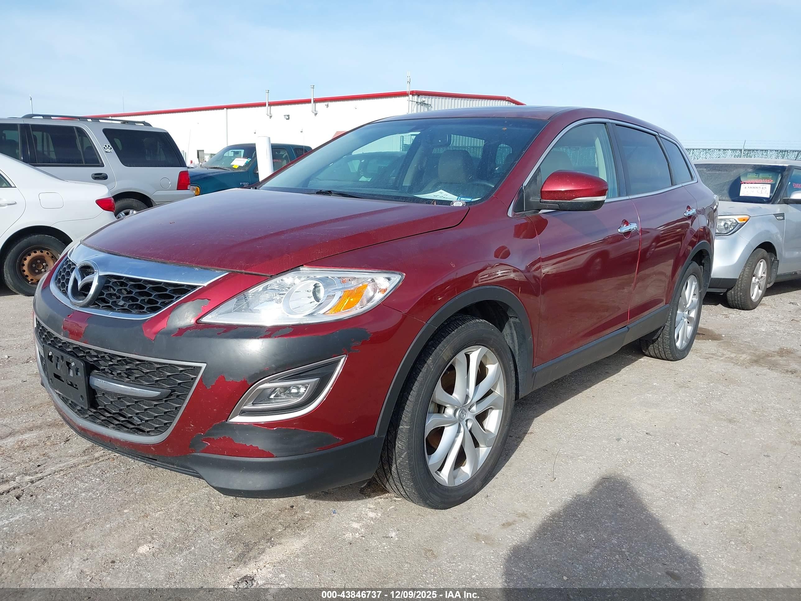 MAZDA CX-9 image 2