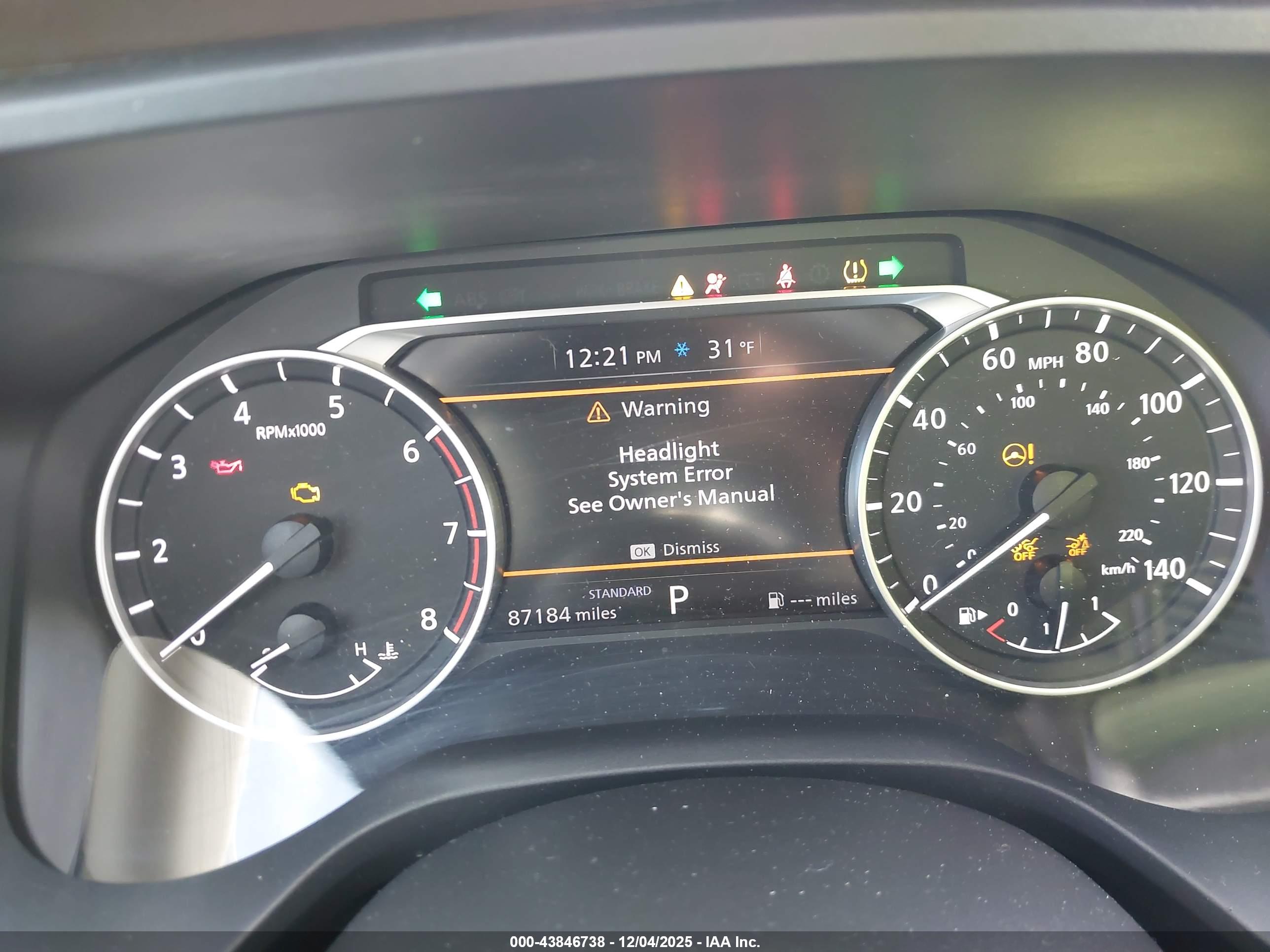 NISSAN ROGUE image 7
