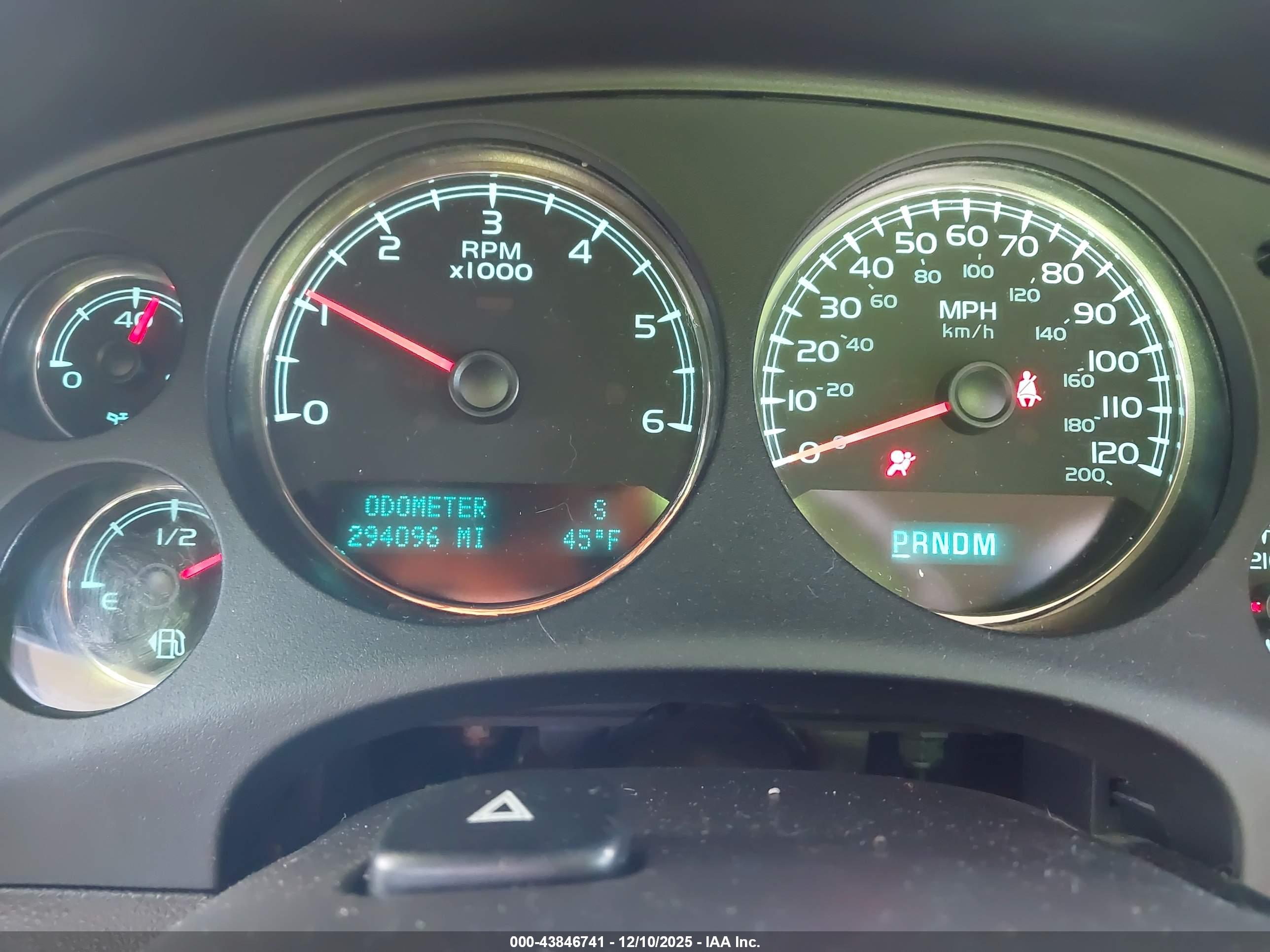 GMC SIERRA image 7